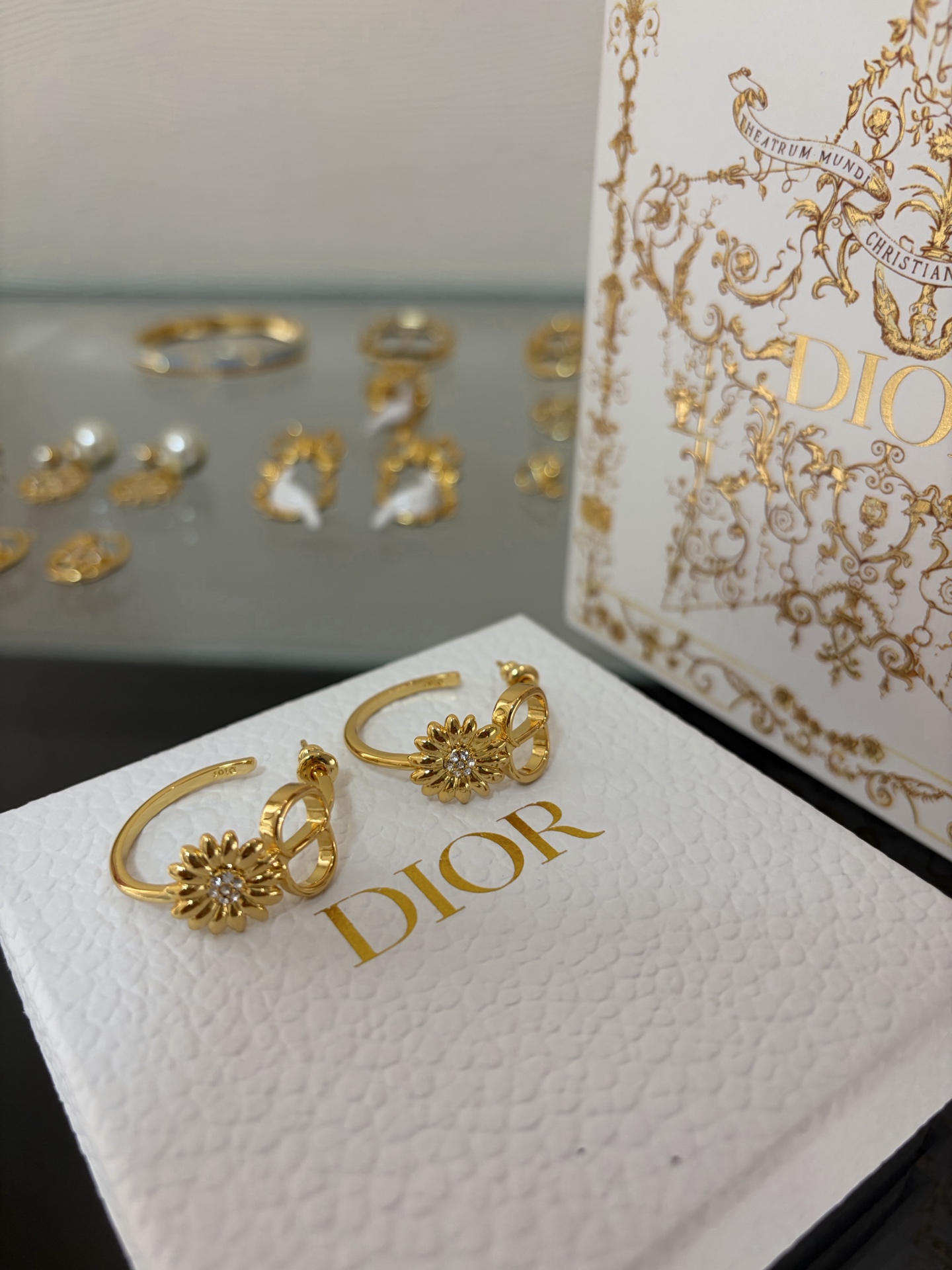 디올 26SS 귀걸이 133746 Dior Earrings 썸네일 이미지