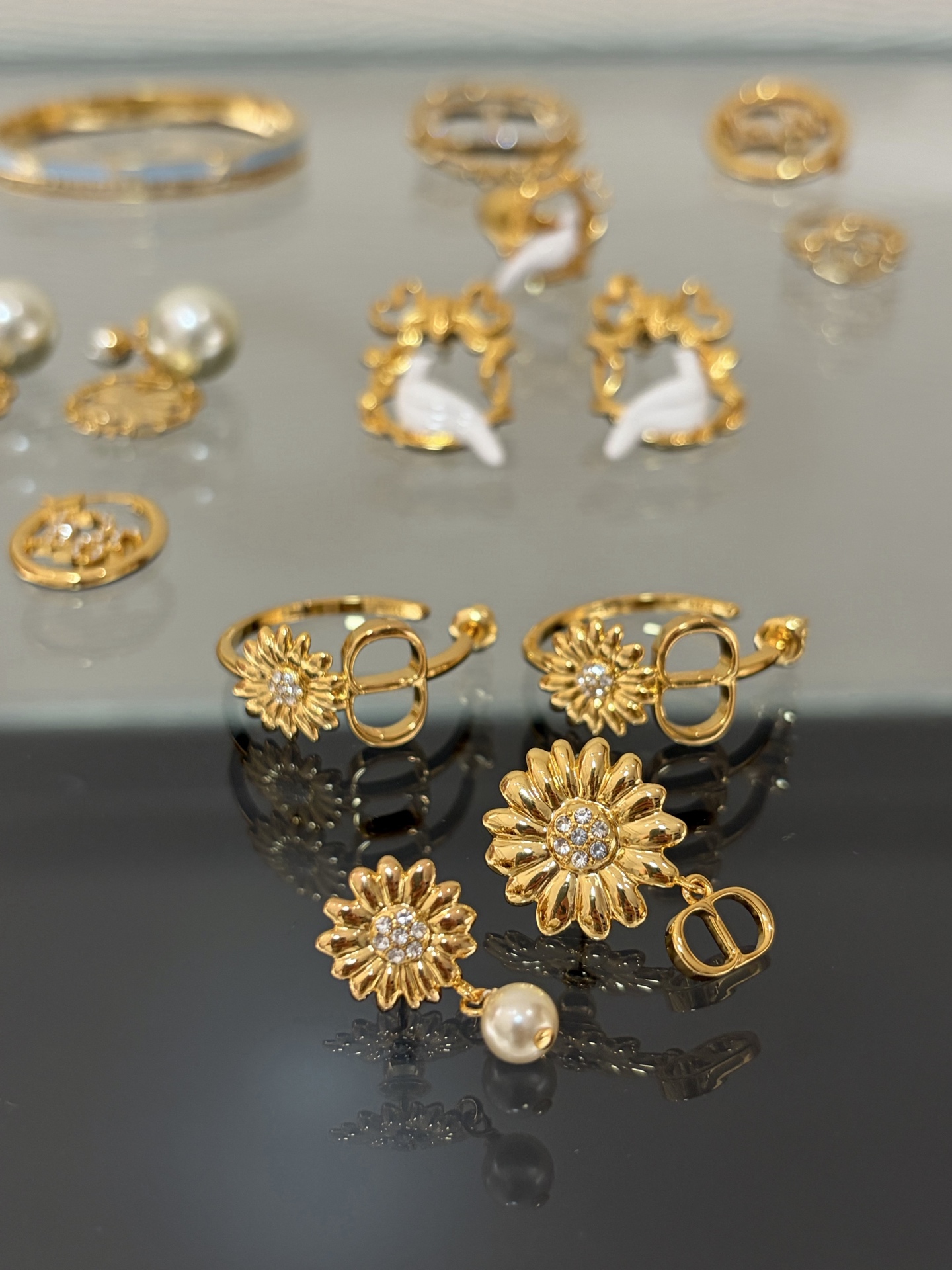 디올 26SS 귀걸이 134726 Dior Earrings 썸네일 이미지