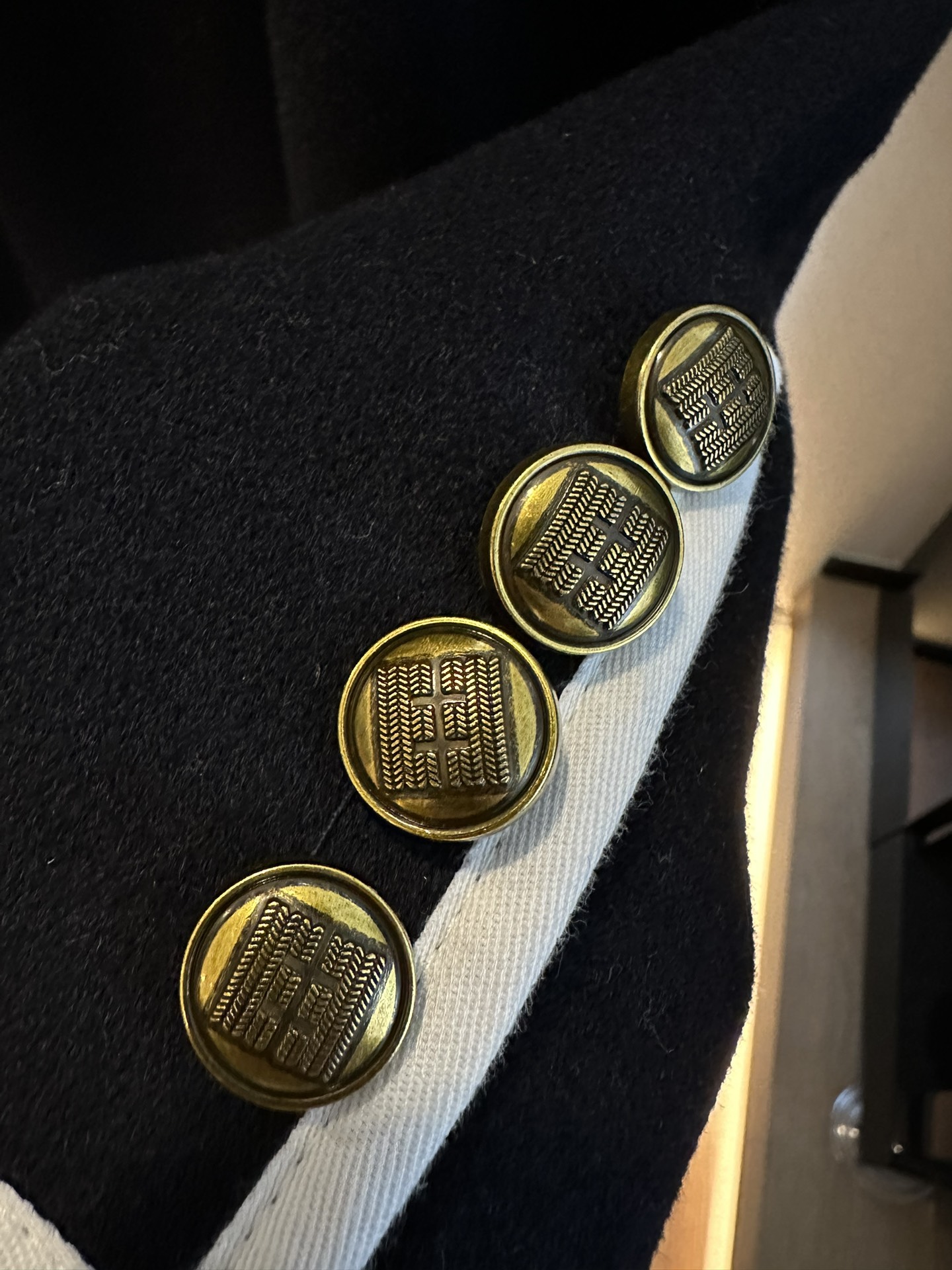 High-Quality Women’s Clothes with Original GivEN*’Y’s Vansy’s Fleece School - 图片 6