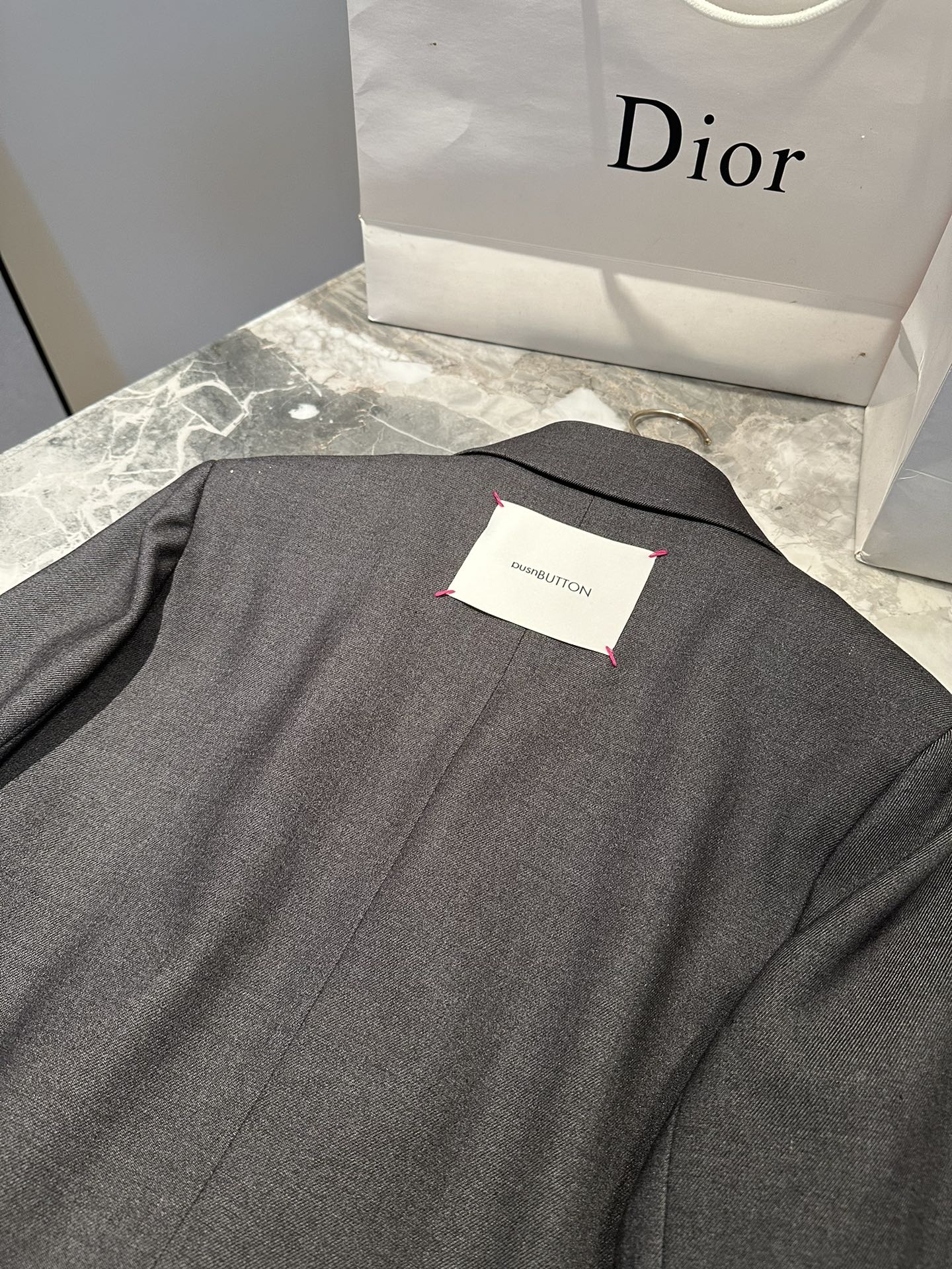 High-end MM6 Magella Women’s Suit with Exclusive Logo: High-Quality Fall Design - 图片 9