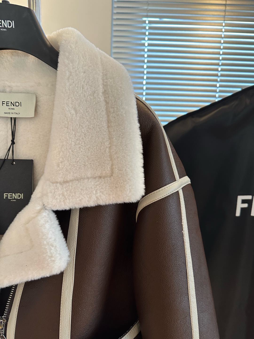 P1265 High-end quality women’s suit with dustproof bag Fend* Diffen pellets are warmer than feathers - 图片 5