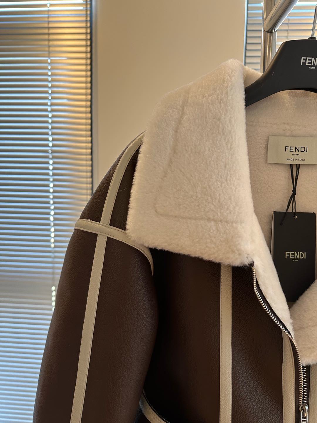 P1265 High-end quality women’s suit with dustproof bag Fend* Diffen pellets are warmer than feathers - 图片 3