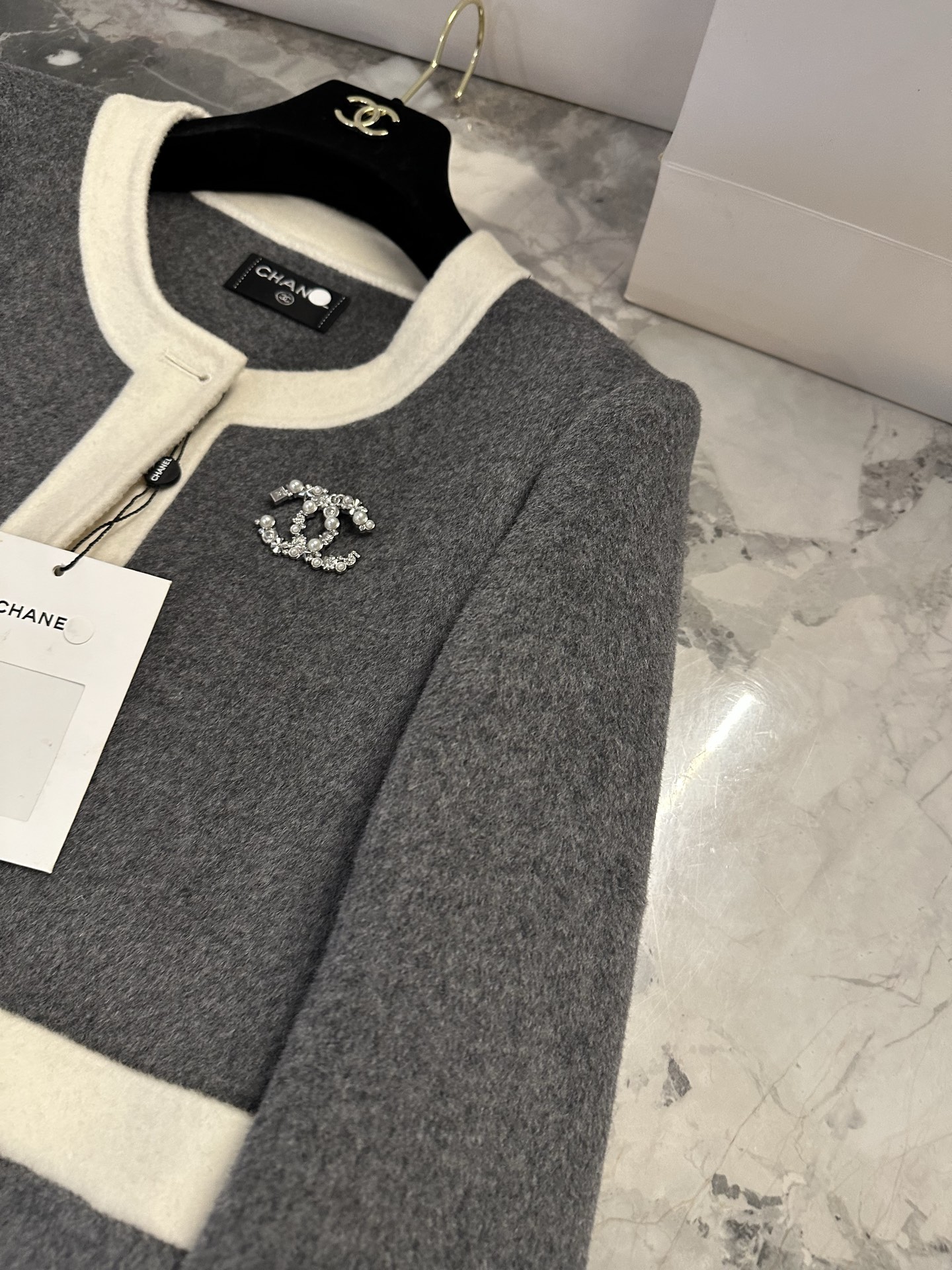 High-End Quality Women’s Suit: French Romance Meets Australian Wool, Perfect for Any Occasion - 图片 5