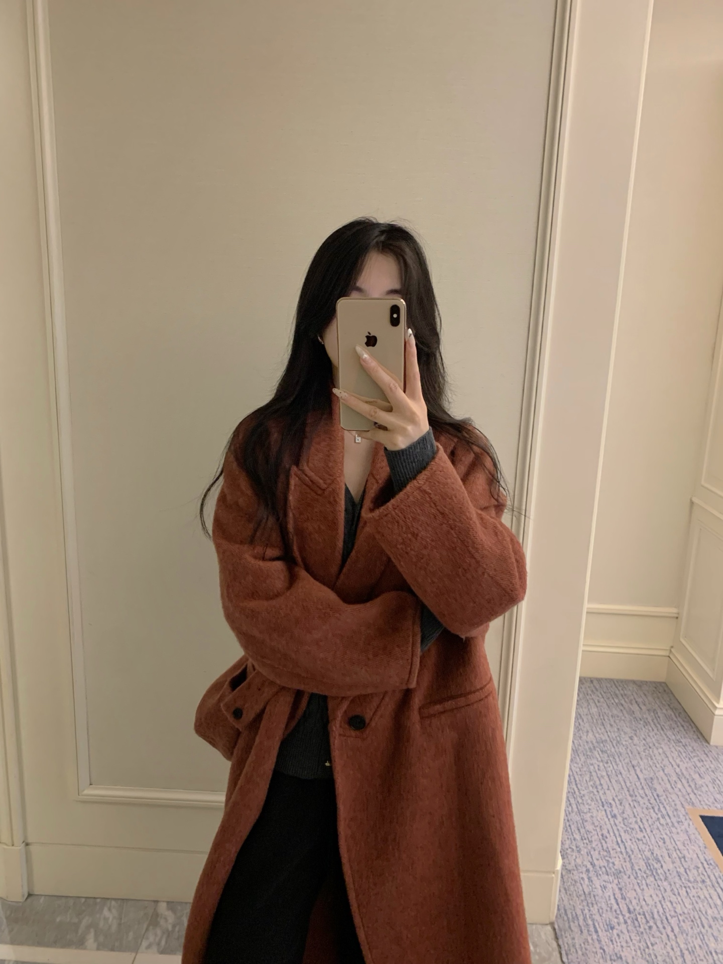 Elegant Wool Blend Overcoat with Detachable Crossbody Bag for Women