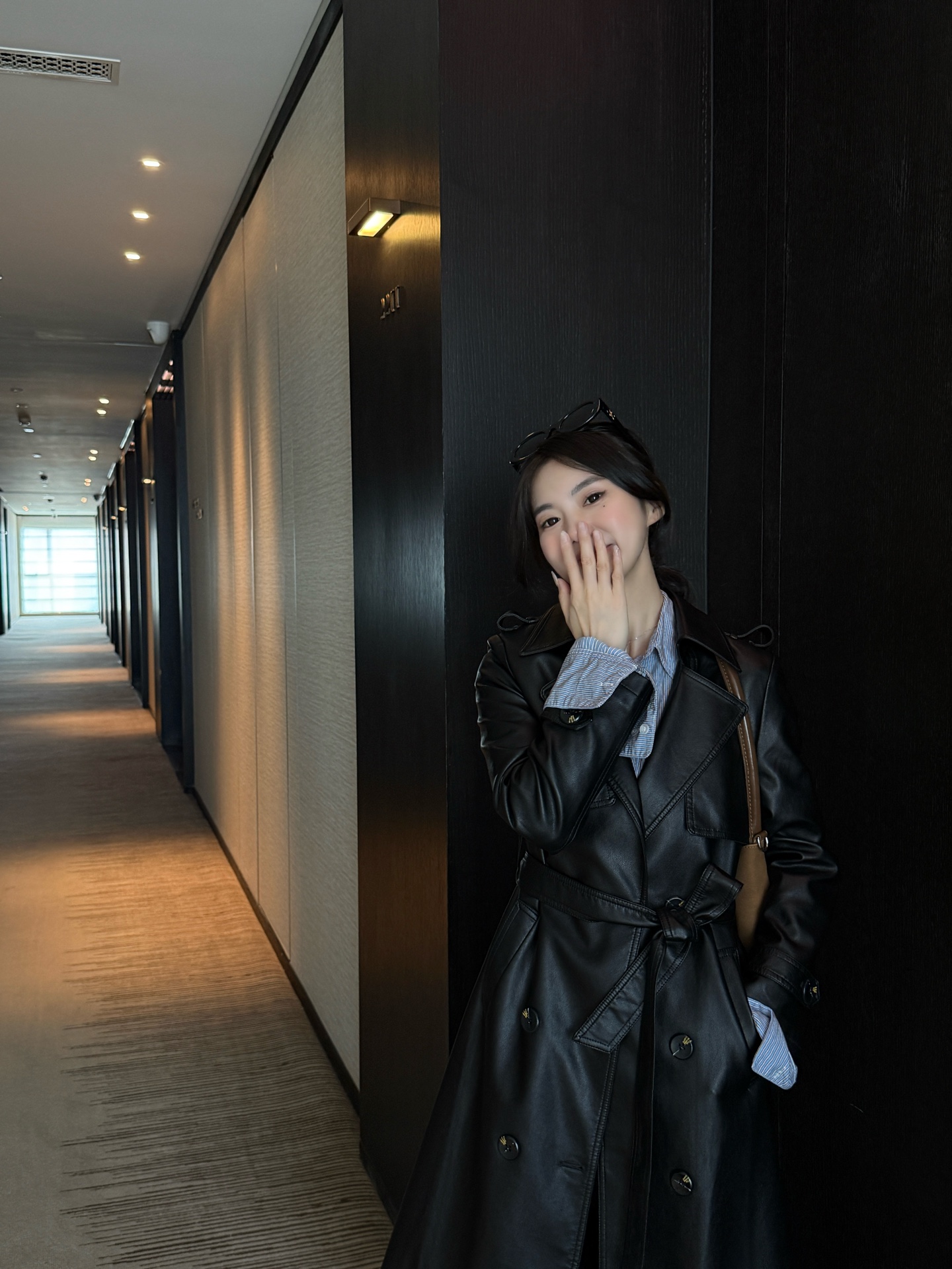 버버리 켄징턴 가죽 자켓 상세 이미지 6