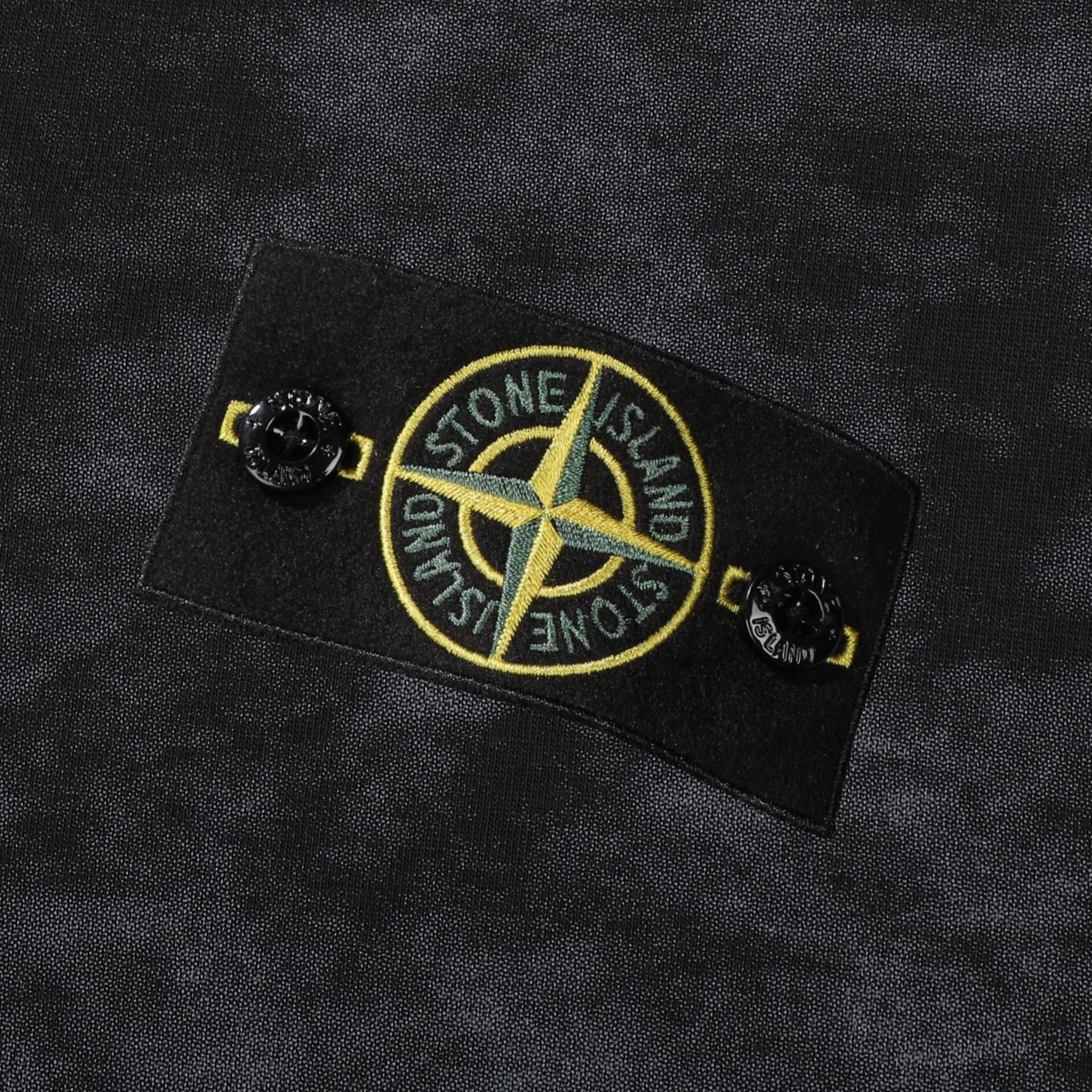 💰85
【STONE ISLAND石头岛经典徽章水洗做旧扎染棉质短袖T恤】
定制主标 辅料 水洗齐全 水洗做旧扎染工艺
甄选250克32支紧密纺双纱纯棉面料 质感厚实但是透气性良好 定制原版一致品牌徽章 纽扣全部开模带品牌logo字母 整件衣服垂坠感非常好 落肩的版型不挑人 显瘦显高 男女均可完美驾驭 全身走线品控无线头
原版定织纯棉螺纹领口 自然贴合颈部 柔软舒适 洗涤不易变形 肩部双针走线 后领织带包边延伸到肩部加固
color:黑色/灰色/白色
size:S.M.L.XL.2XL.3XL
S 肩宽49 胸围100 衣长66
M 肩宽51 胸围104 衣长68
L 肩宽53 胸围108 衣长70
XL 肩宽55 胸围112 衣长72
2XL肩宽57 胸围116 衣长74
3XL肩宽59 胸围120 衣长75
(该数据为手工测量,可能存在1~3cm的误差)
