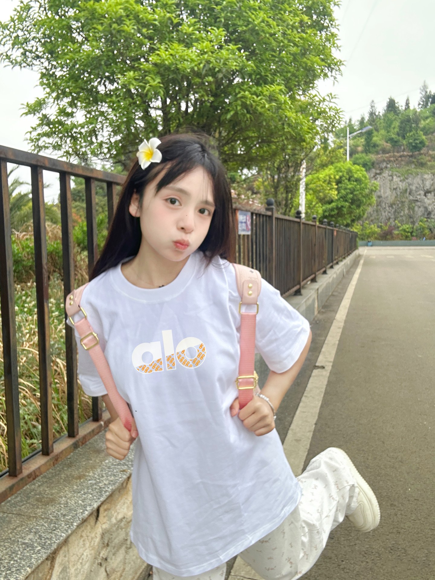 Alternative view of T-Shirt 04416
