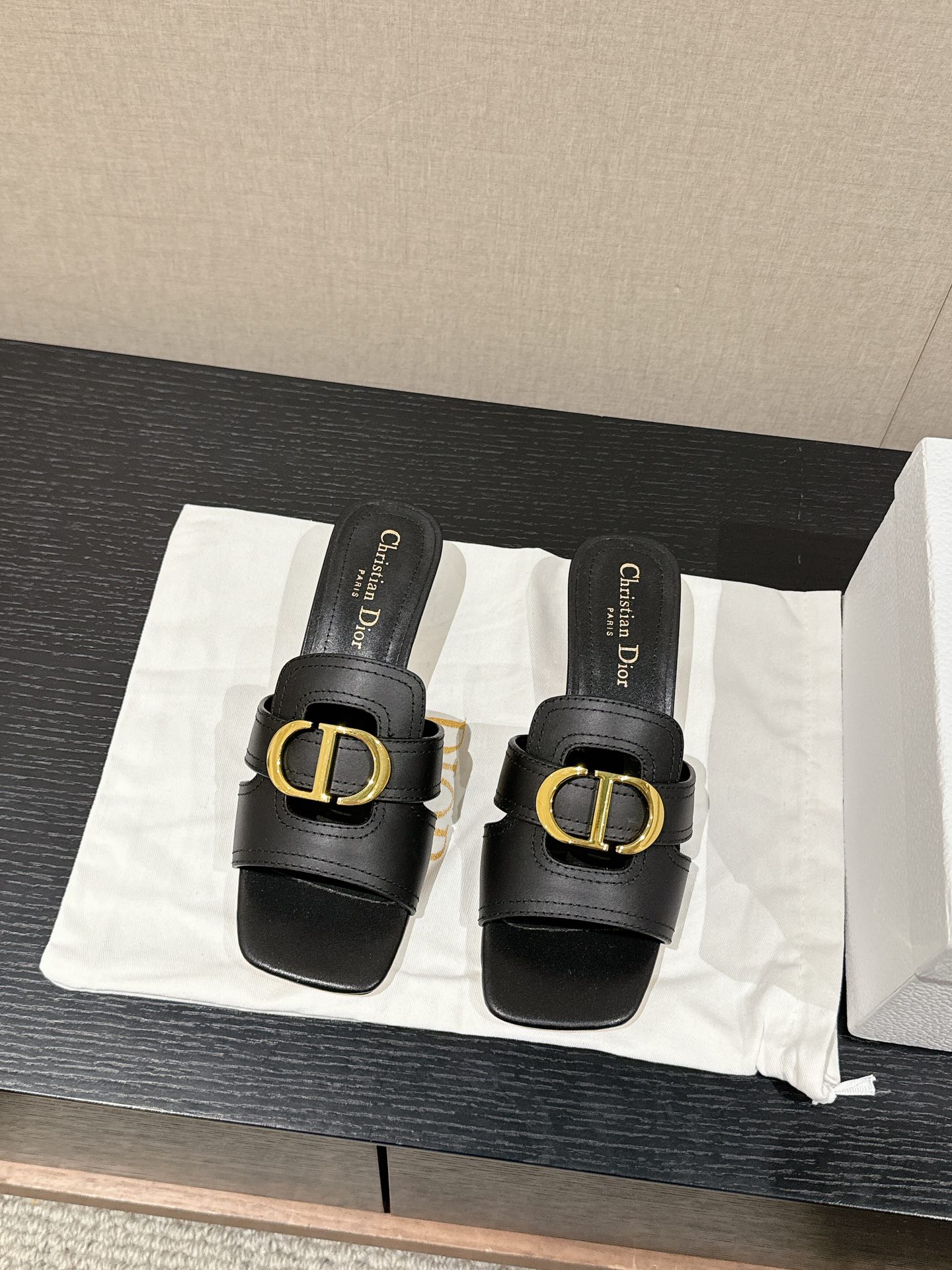 Dior Schuhe Badelatschen Offene Arbeiten Alles Kupfer Kalbsleder Rindsleder Echtleder Frühling/Sommer Kollektion