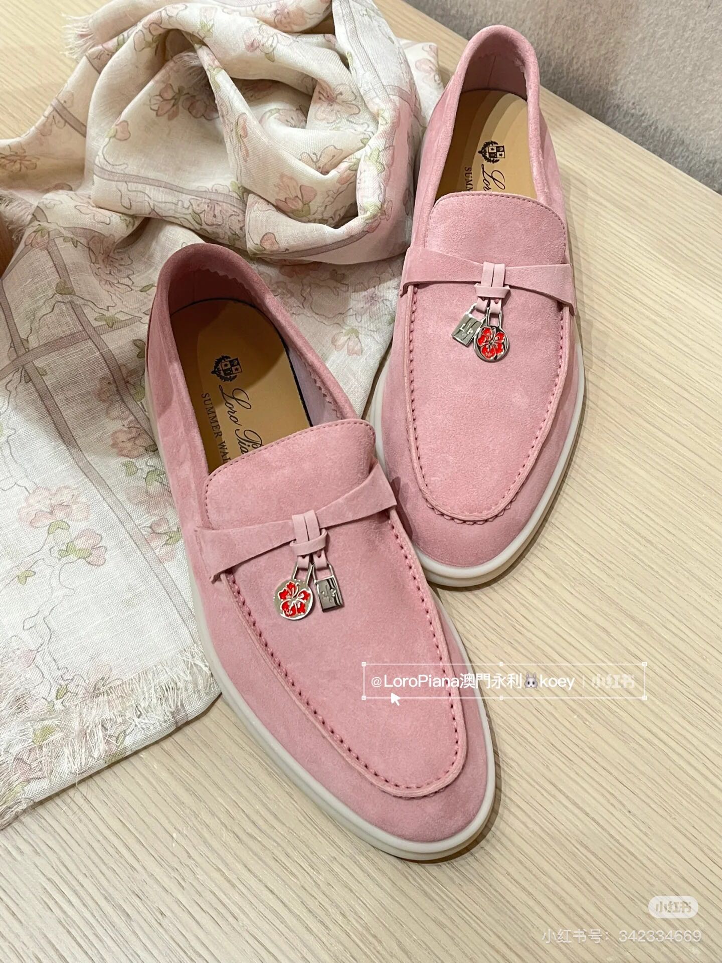 🌾G219专柜原单品质所见即所得Loro Pian*经典爆款出品lp顶级版本 英伦流苏平底乐福鞋原来这就