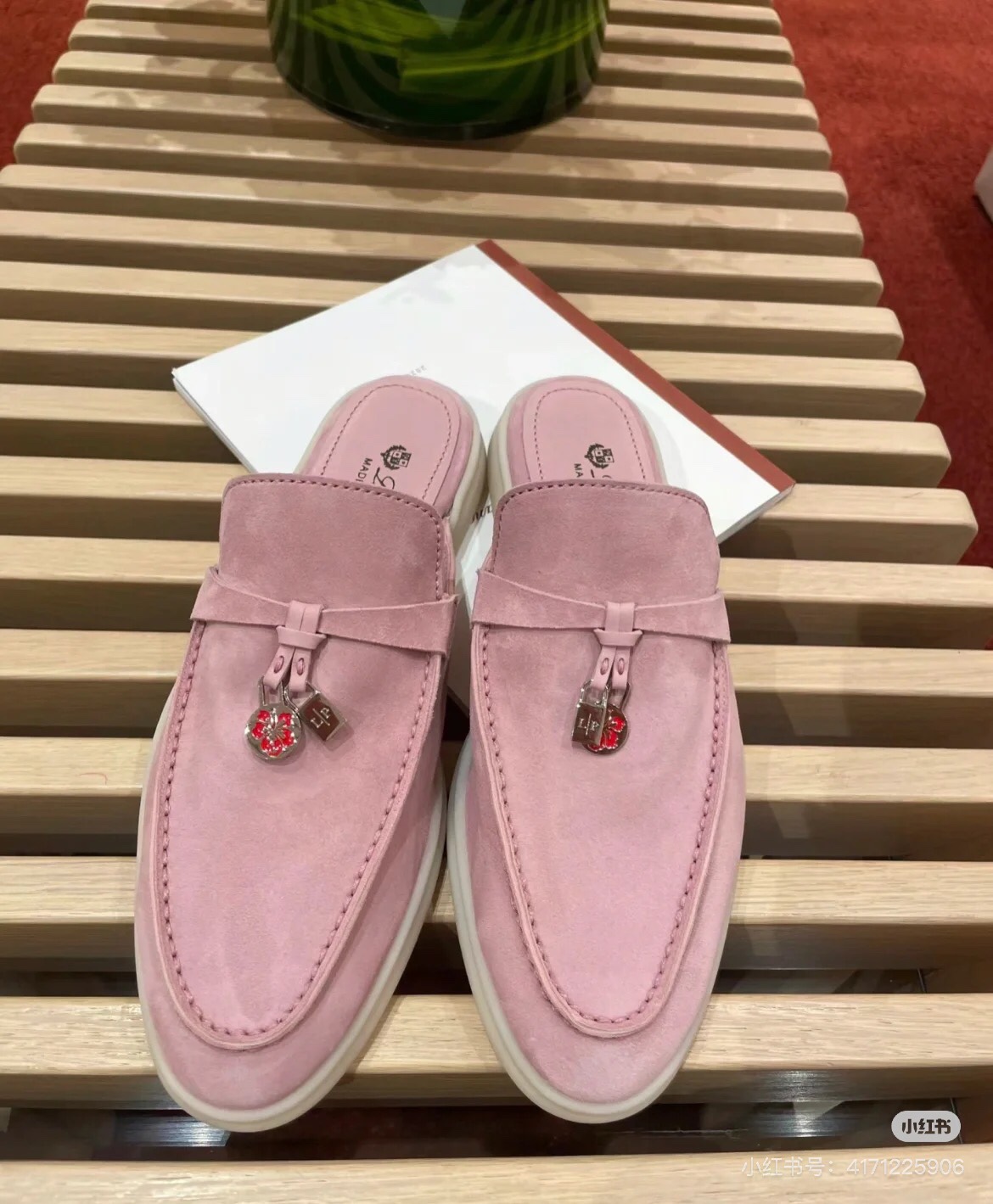 🌾G219专柜原单品质所见即所得Loro Pian*经典爆款出品lp顶级版本 英伦流苏平底乐福鞋原来这就