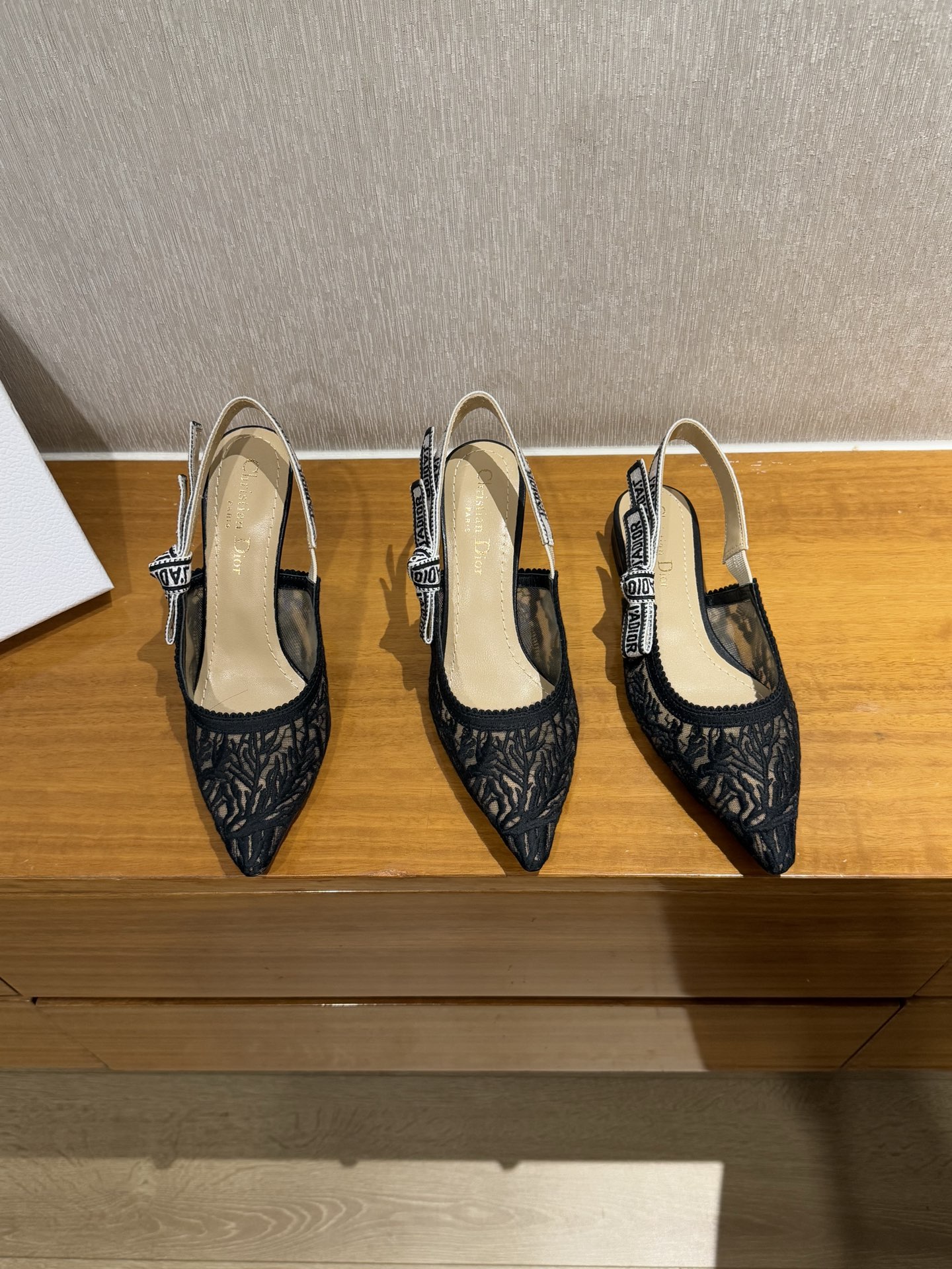 NO:233318,Monochrome card 34-41, high heels sandals, sandals, high heels19860909下单色卡34-41,高跟鞋凉鞋,sandals,high heels,Women's Shoes