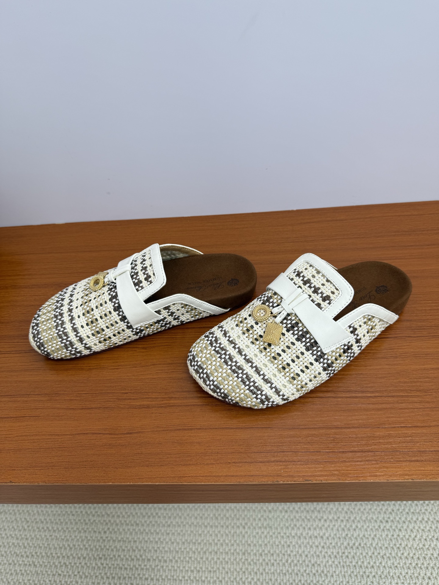 Loro Piana Woven Leather Mules - Stylish & Comfortable Summer Slides 8 i1750227810230 1072 0 6