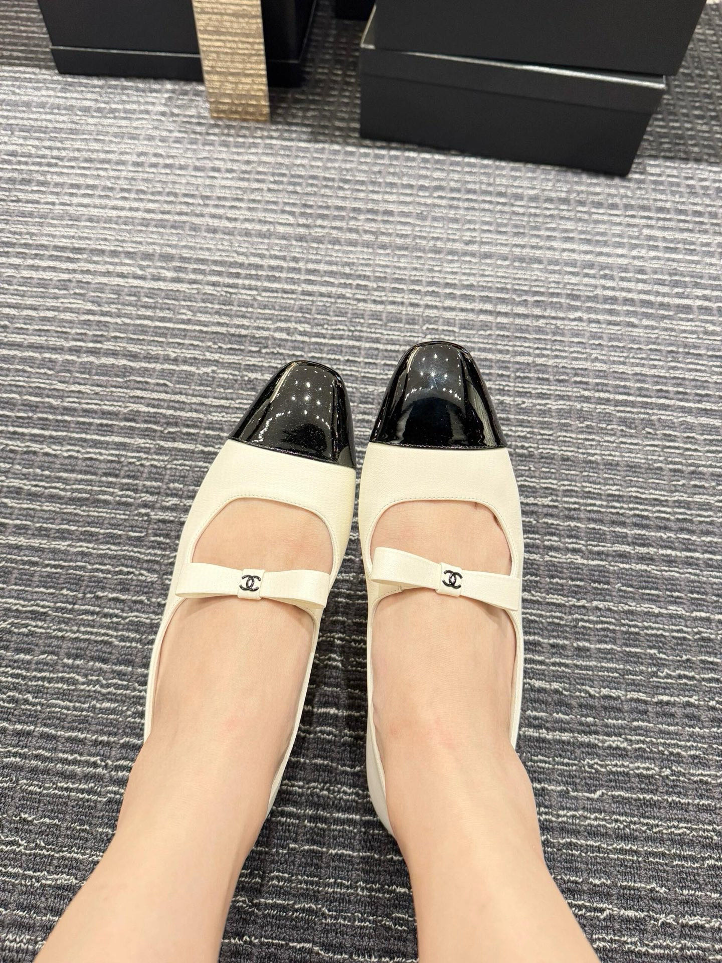 NO:467957,White foot demonstration - single shoes19860909白色上脚示范-,单鞋,Women's Shoes