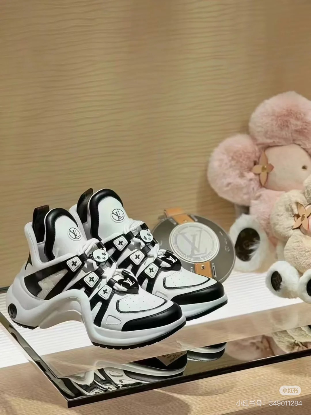 NO:494346,Lv｜Classic sneakers, dad shoes, louis vuitton, sneakers19860909Lv｜经典运动鞋,老爹鞋,louis vuitton,sneakers,Women's Shoes