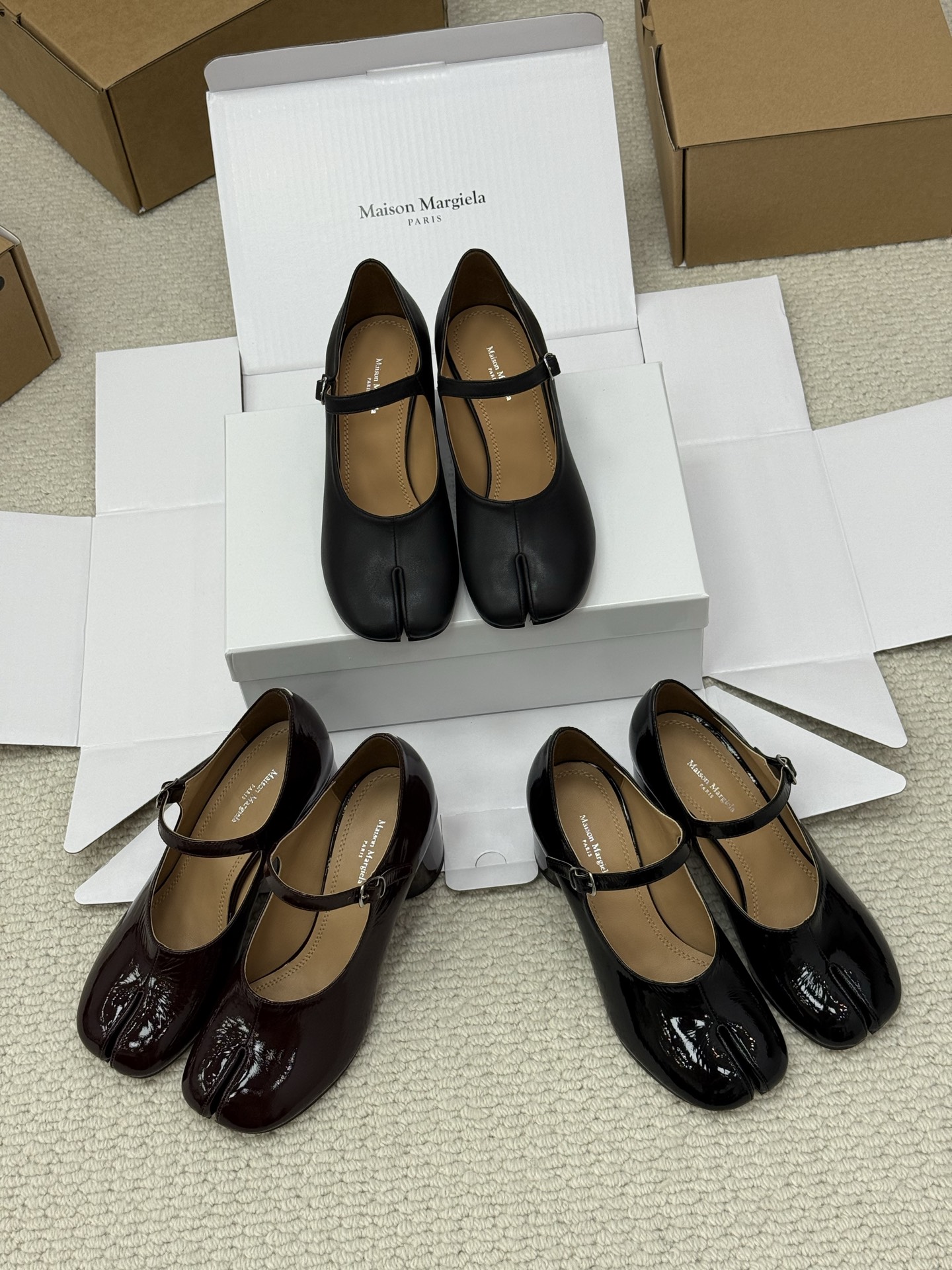 NO:494327,Original full package + outer box, split toe shoes19860909原版全套包装+外盒,分趾鞋,Women's Shoes