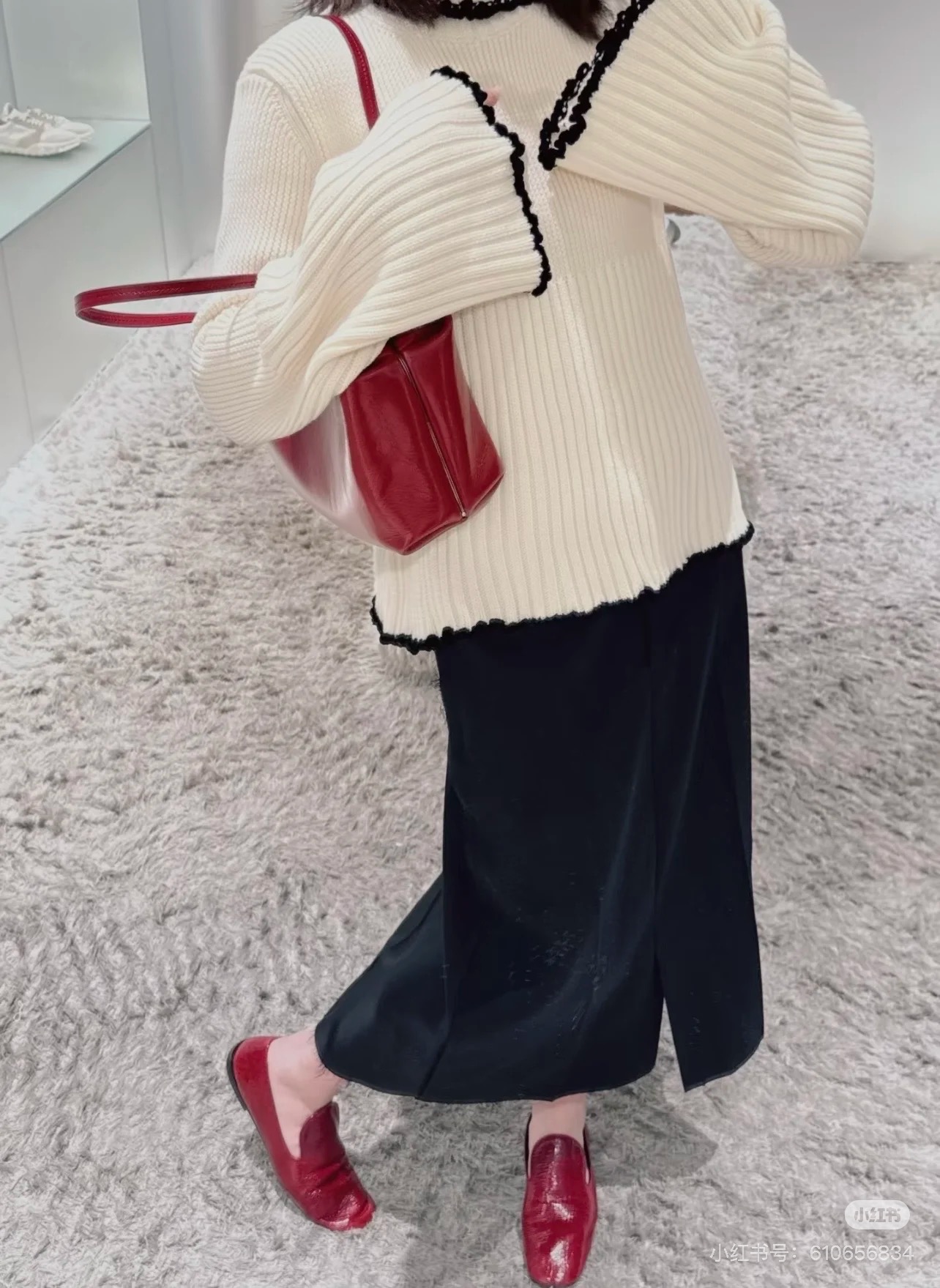 NO:489741,Red autumn and winter matching is very outstanding, single shoes19860909红色秋冬搭配很出彩,单鞋,Women's Shoes