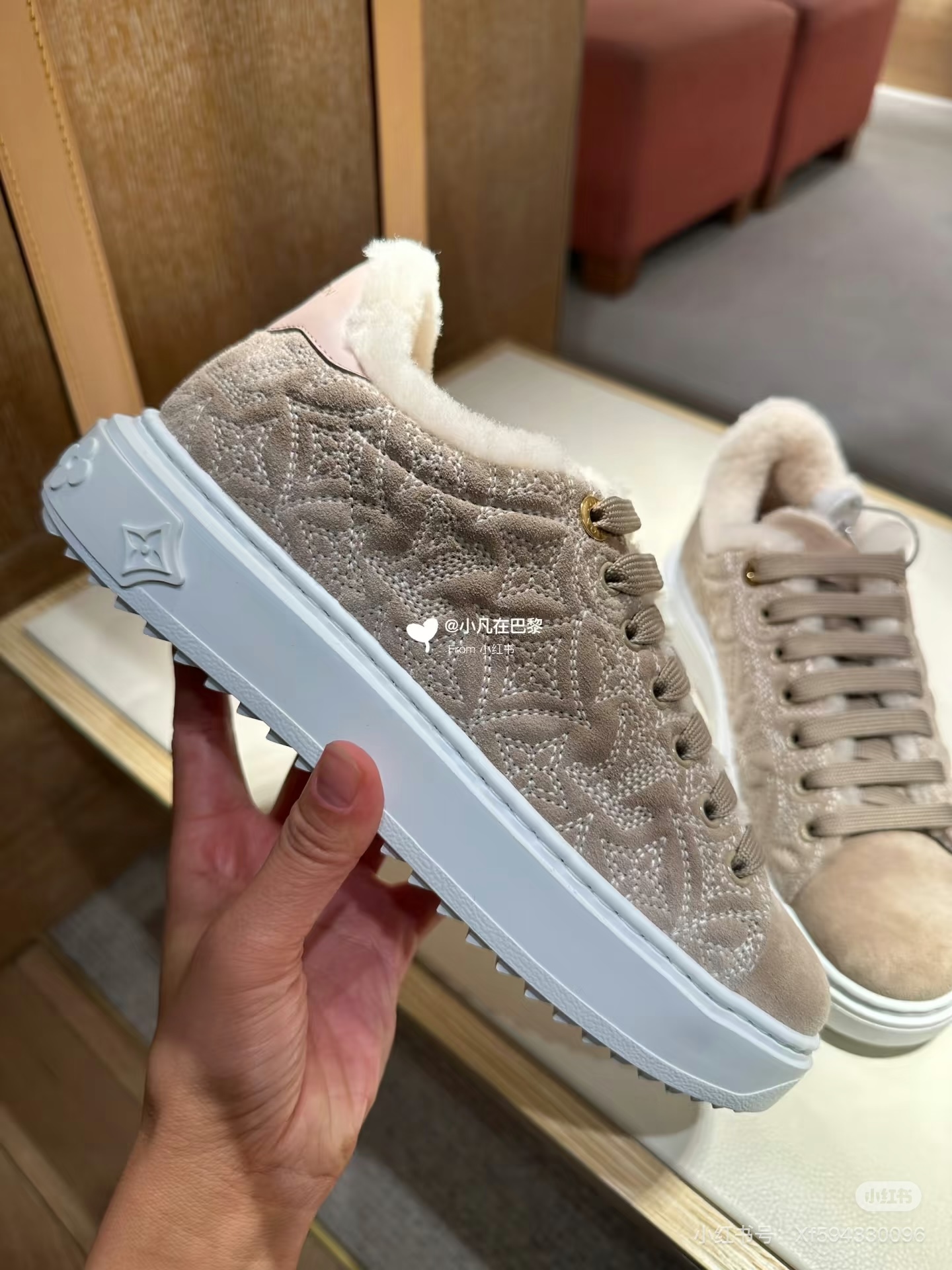 NO:563351,Official website picture#,casual shoes/sports shoes,sneakers19860909官网图#,休闲鞋/运动鞋,sneakers,Women's Shoes