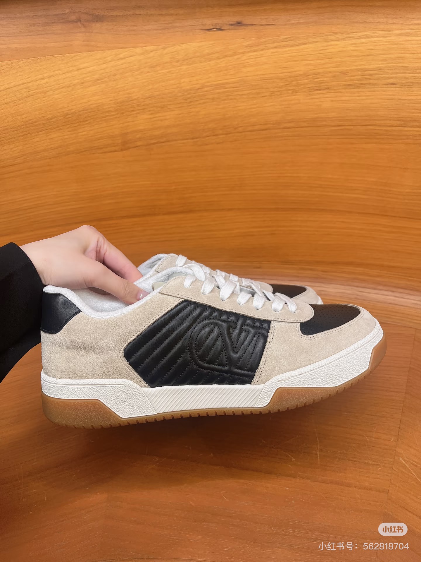 NO:577610,valentino｜25fw New sneakers for couples, casual shoes/sneakers, valentino, sneakers19860909valentino｜25fw 情侣款运动鞋新品,休闲鞋/运动鞋,valentino,sneakers,Women's Shoes