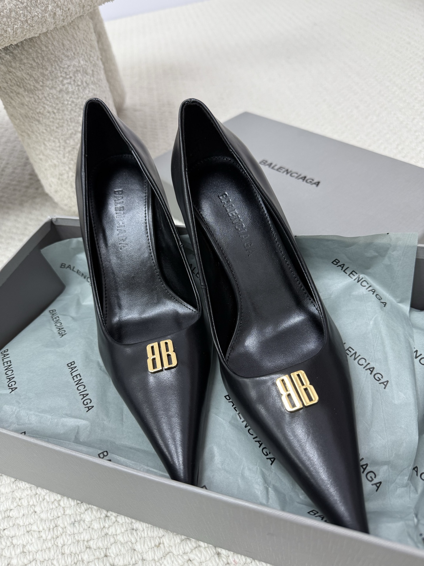 NO:628900,More details,high heels shoes,high heels19860909更多细节,高跟鞋单鞋,high heels,Women's Shoes