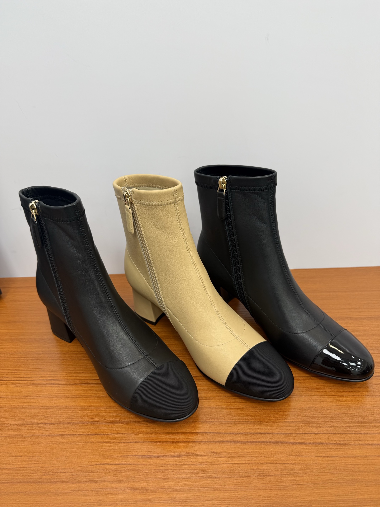 NO:628727,Sheepskin material, boots, boots, sheepskin19860909羊皮材质,靴子,boots,sheepskin,Women's Shoes