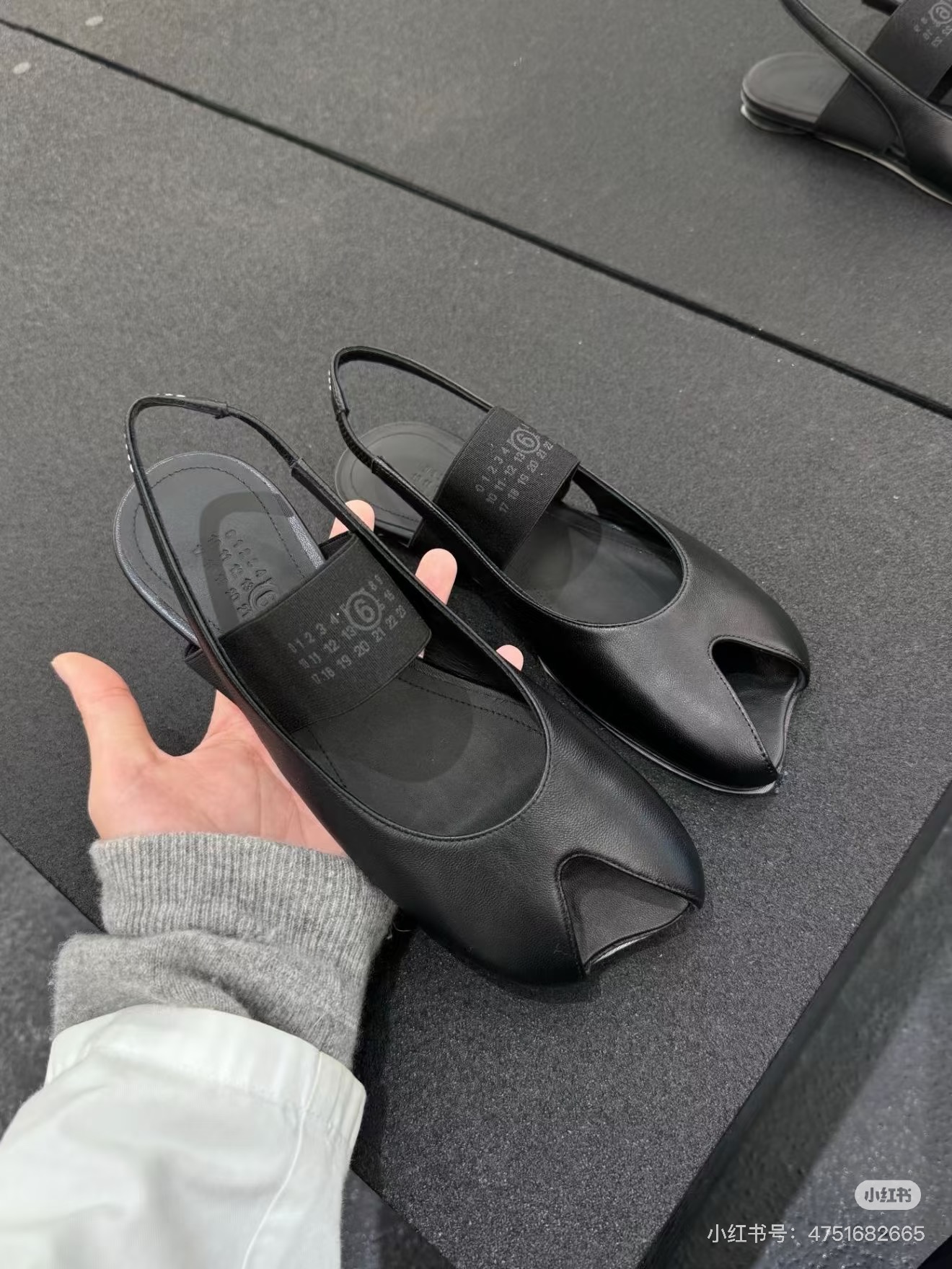 NO:652027,MM6｜26 early spring series new products, ballet slippers, masion margiela, slippers19860909MM6 ｜26早春系列新品,拖鞋芭蕾舞鞋,masion margiela,slippers,Women's Shoes