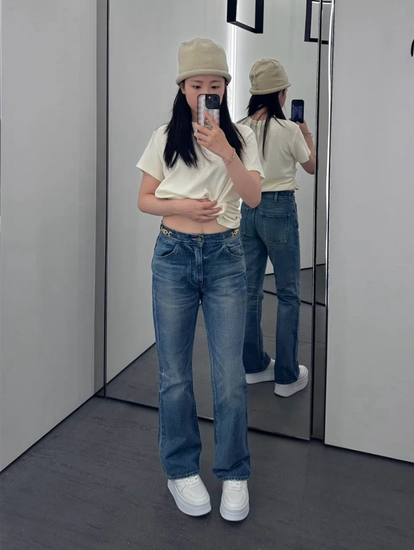 NO:668825,Celine｜Thick-soled white shoes, a height-increasing tool that little girls must buy, casual shoes/sports shoes, celine, sneakers19860909Celine｜厚底小白鞋 增高神器小个子女生必入,休闲鞋/运动鞋,celine,sneakers,Women's Shoes