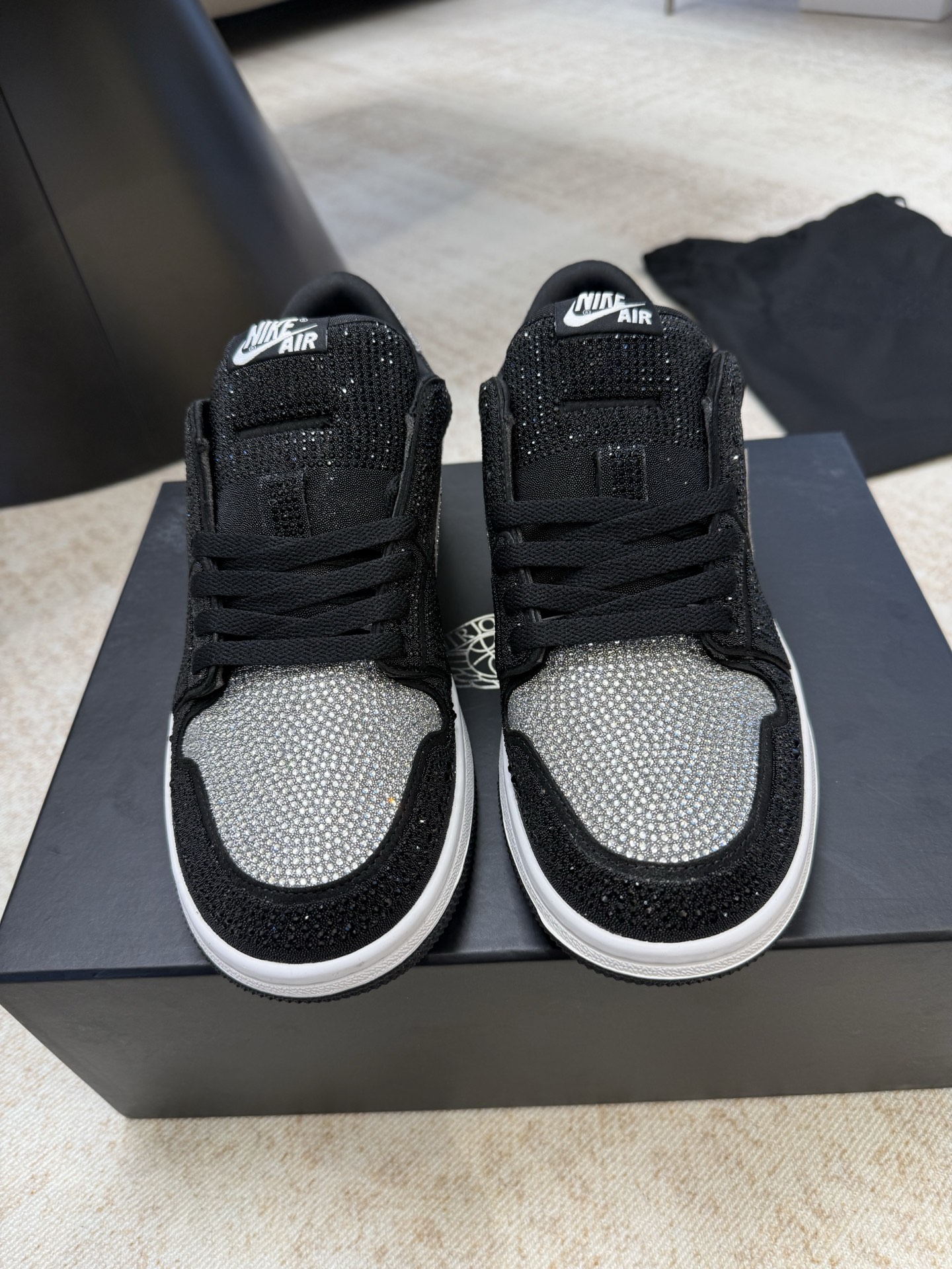 NO:724283,: Detailed pictures, casual shoes/sports shoes, sneakers19860909: 细节图,休闲鞋/运动鞋,sneakers,Women's Shoes