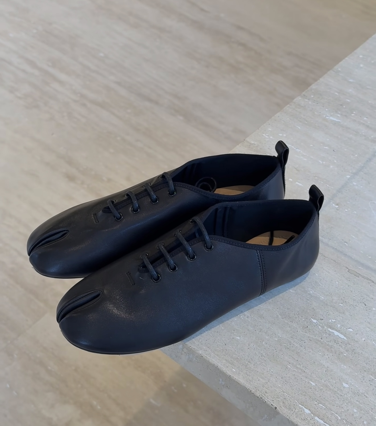 NO:722774,MM6 | Lace-up split-toe flats, split-toe shoes, masion margiela, flats19860909MM6 ｜系带分趾平底鞋,分趾鞋,masion margiela,flats,Women's Shoes