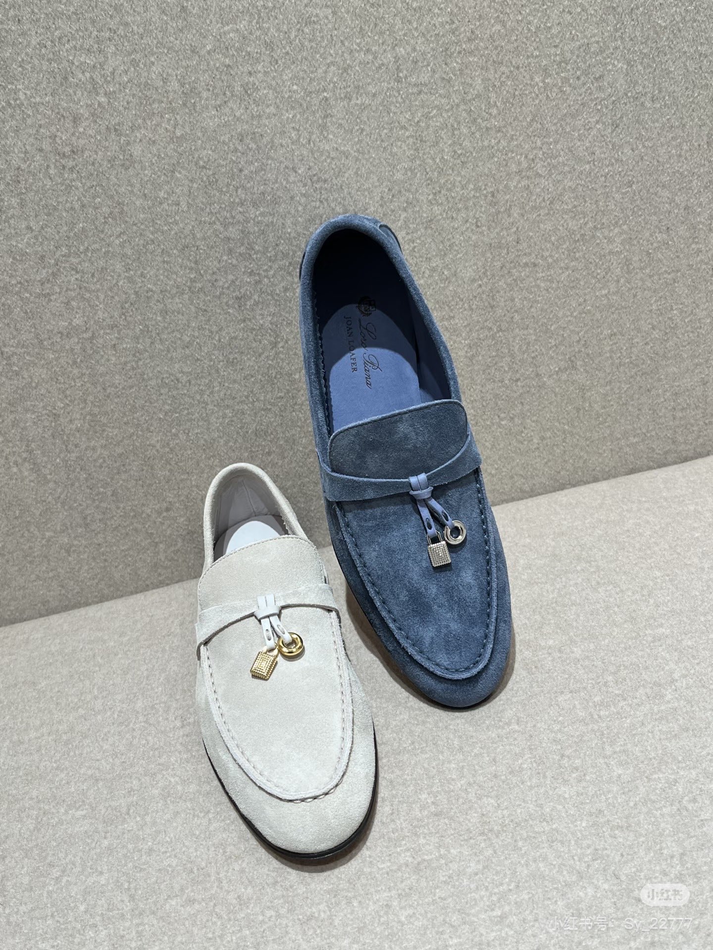 NO:722747,Loro iana｜loaf shoes cowhide sole summek walk,loaf shoes,loro piana,loafers,cowhide19860909Loro iana｜乐福鞋 牛皮鞋底summek walk,乐福鞋,loro piana,loafers,cowhide,Women's Shoes