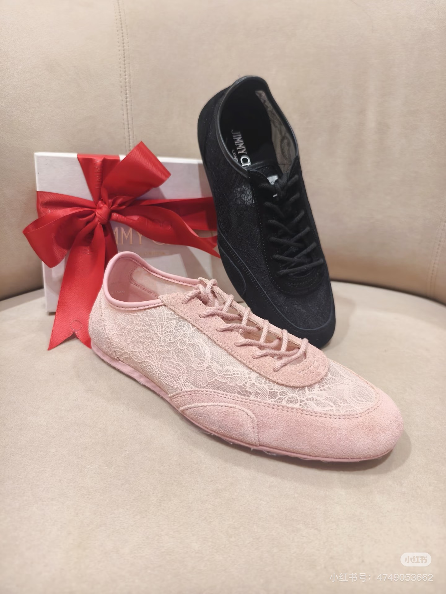 NO:758974,Jimmychoo Sunny series 2026 new leather/lace casual shoes, casual shoes/sports shoes, jimmy choo, sneakers19860909Jimmychoo Sunny 系列 2026新款皮革/蕾丝休闲鞋,休闲鞋/运动鞋,jimmy choo,sneakers,Women's Shoes