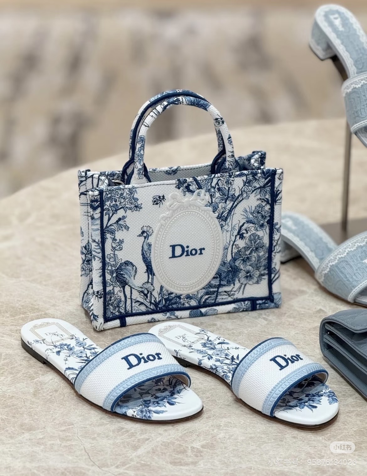 NO:782641,Dior new products｜Floral series embroidered flat slippers, slippers, dior, slippers19860909Dior新品｜花卉系列刺绣平底拖鞋,拖鞋,dior,slippers,Women's Shoes