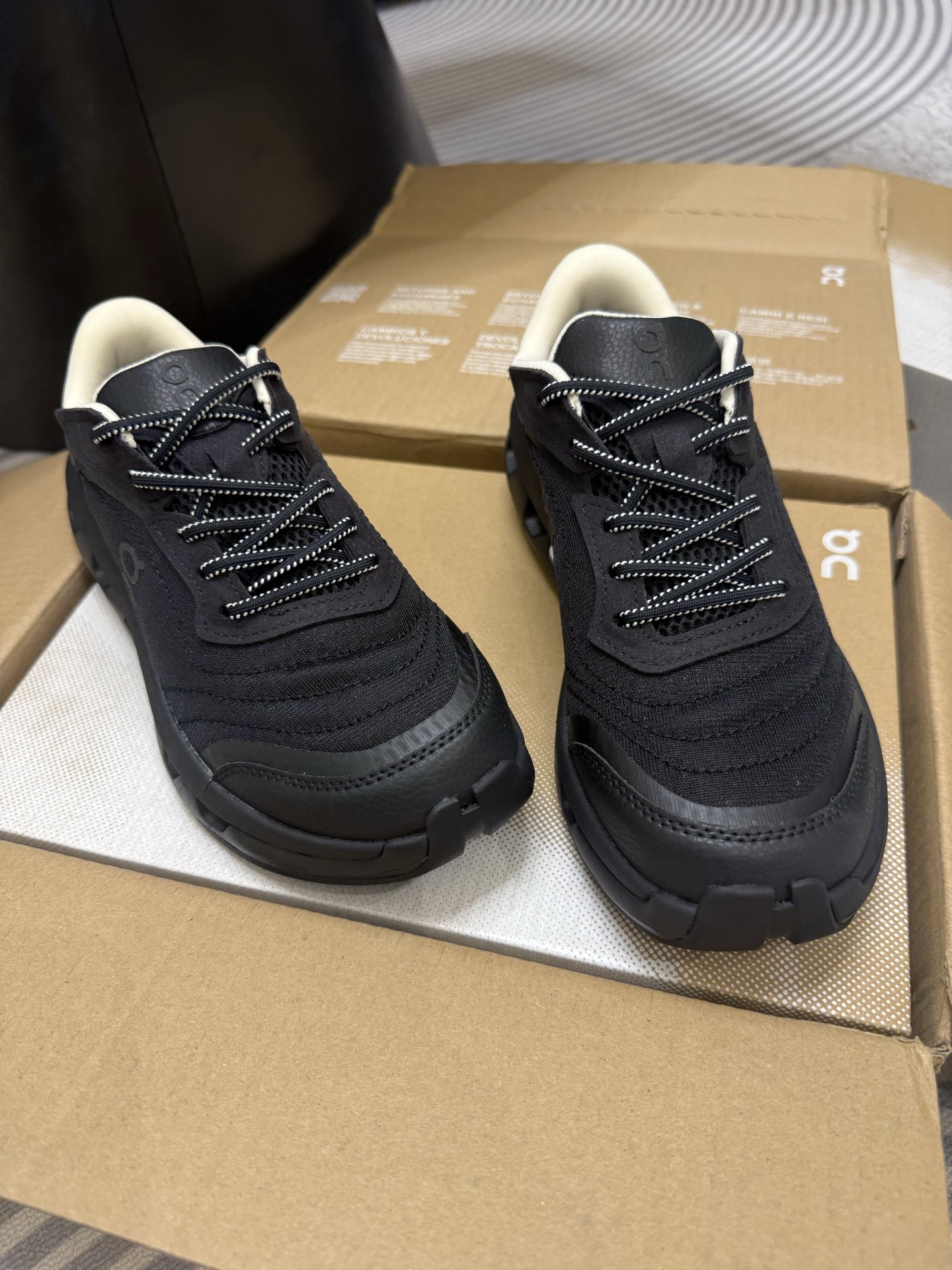 Designer Sneakers