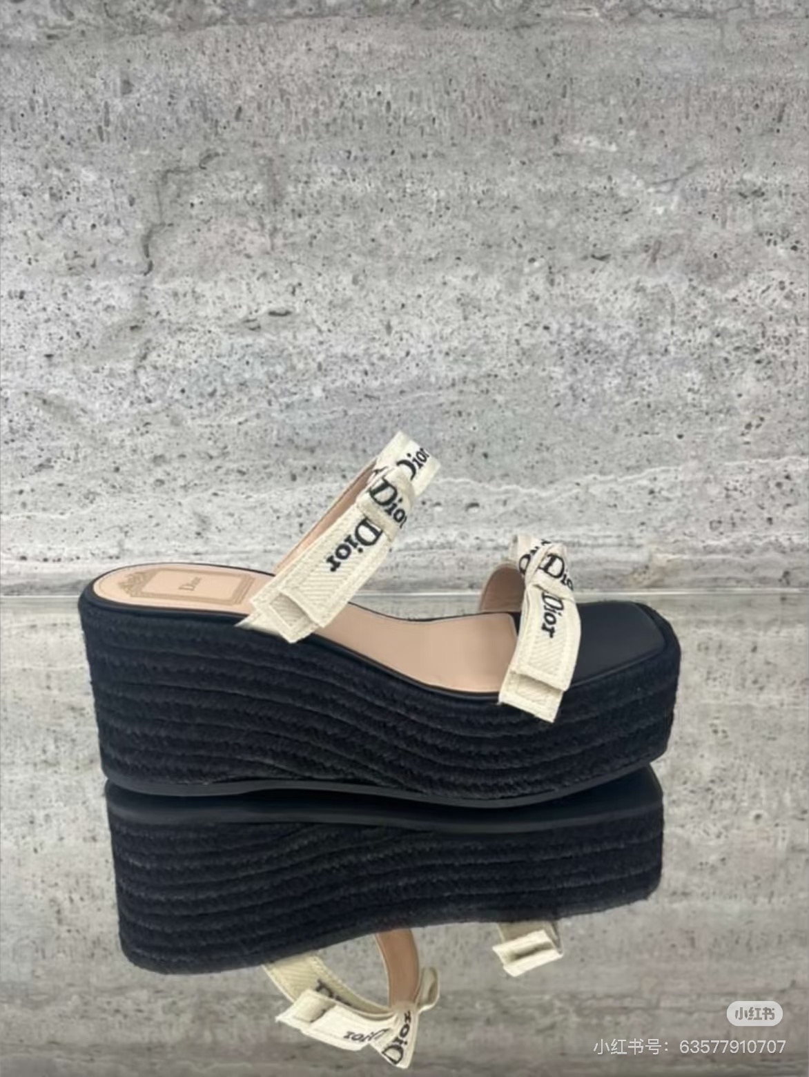 Dior Slides
