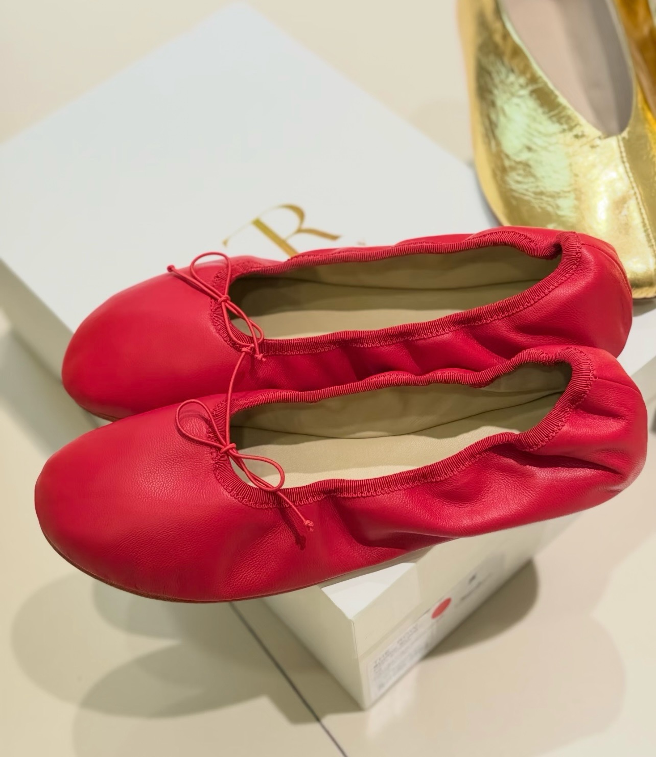 NO:906126,The texture is soft and comfortable~ Even if you walk around all day long, your feet will not be tired. Ballet shoes19860909质感柔软又舒适～ 日常暴走一天都不累脚,芭蕾舞鞋,Women's Shoes