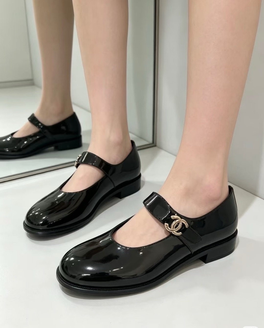 Designer Women Shoes
