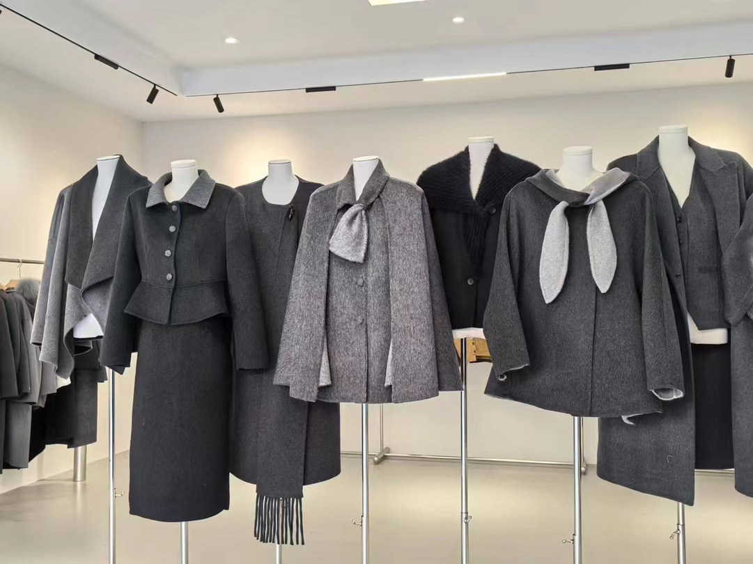 P702 HIGH-QUALITY WOMEN’S OUTFITS WITH DUST-PROOF BAGS AND TWO-FACED FRAGRANCE CAPE COAT SMLXL - 图片 6