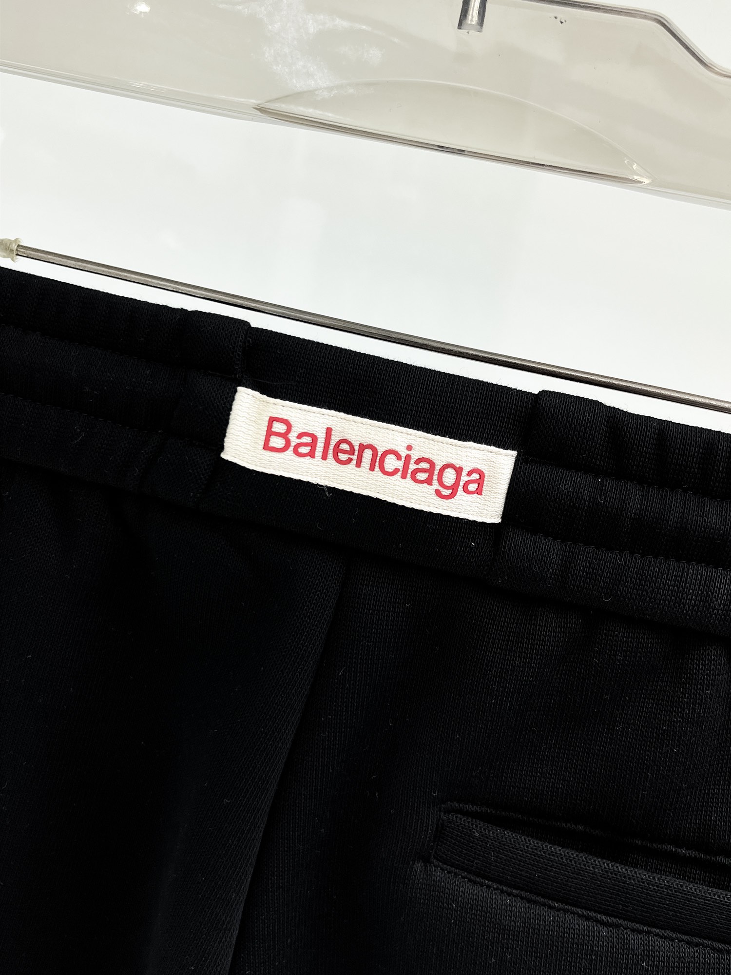 Paris Family Launches Top 2025 Leisure Pants with Custom Fabrics and Comforts - 图片 8