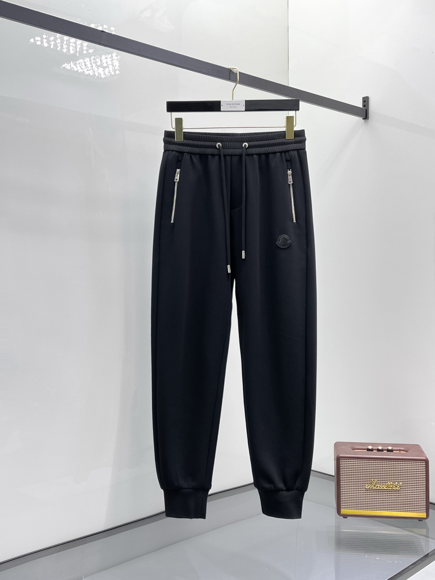 “New Summer Pants: P550 Top Product, Classic Logo, Custom Fabrics, Great Comforts”