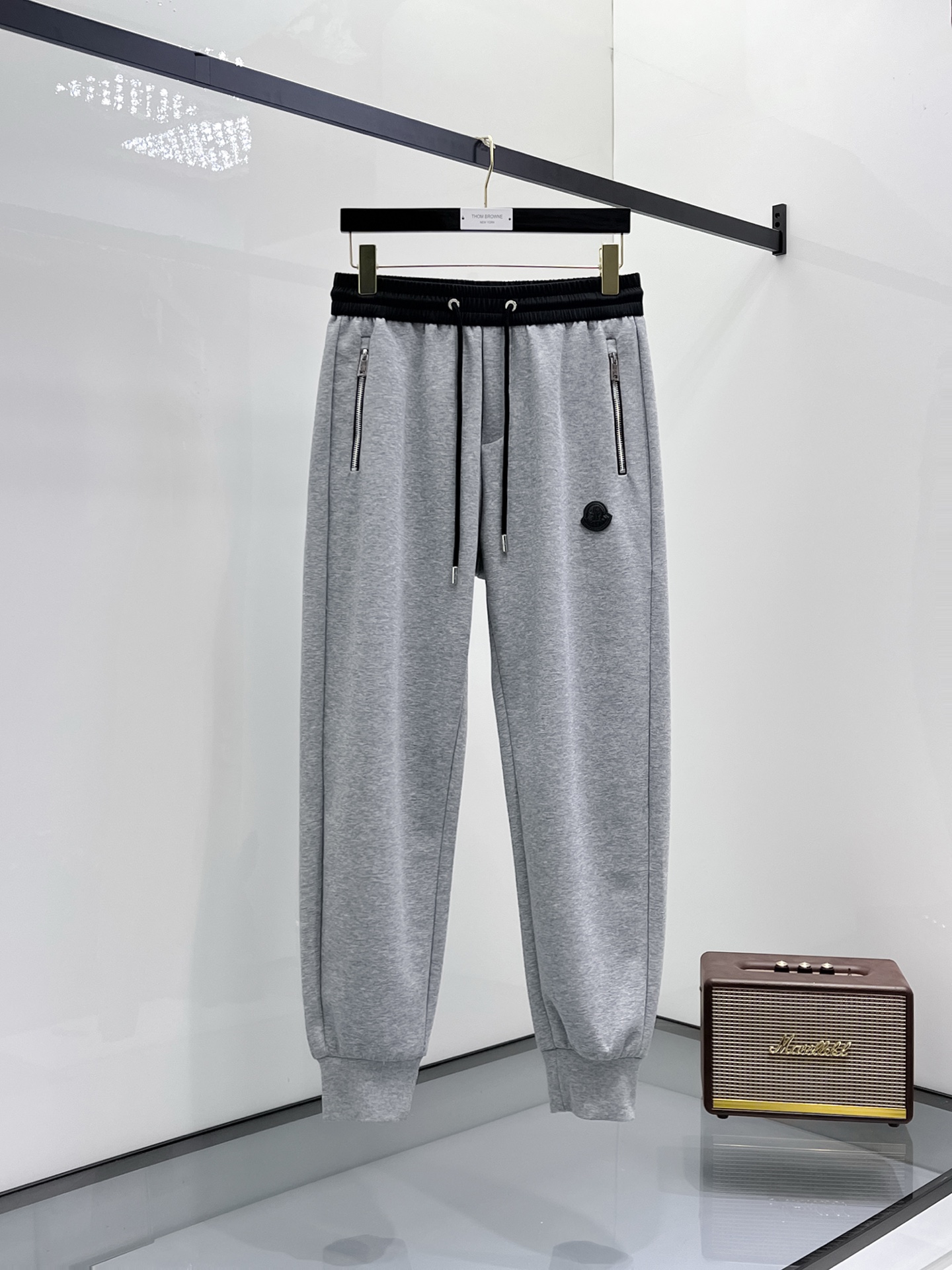 “New Summer Pants: Classic Logo Leisure Pants with Custom Fabrics and Great Comforts” - 图片 1