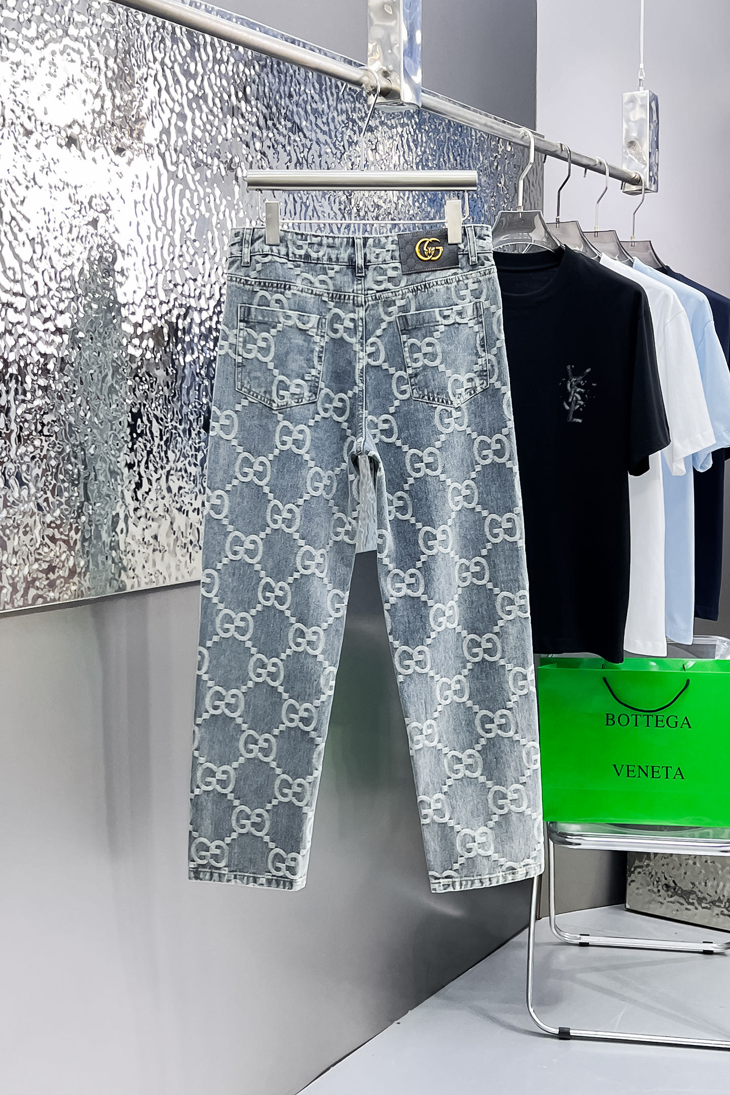 Gucci  牛仔裤服装 2