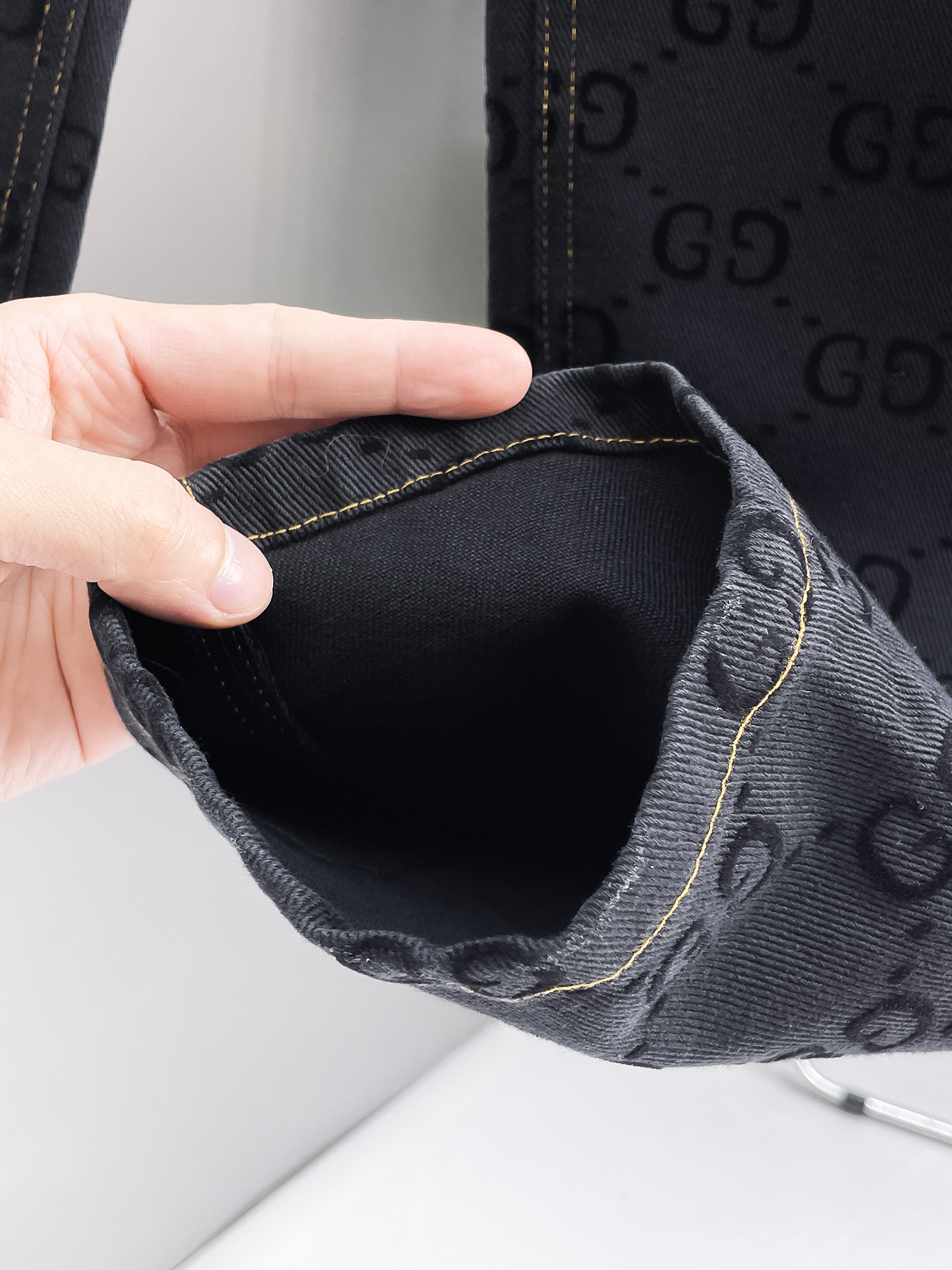 Gucci  牛仔裤服装 7