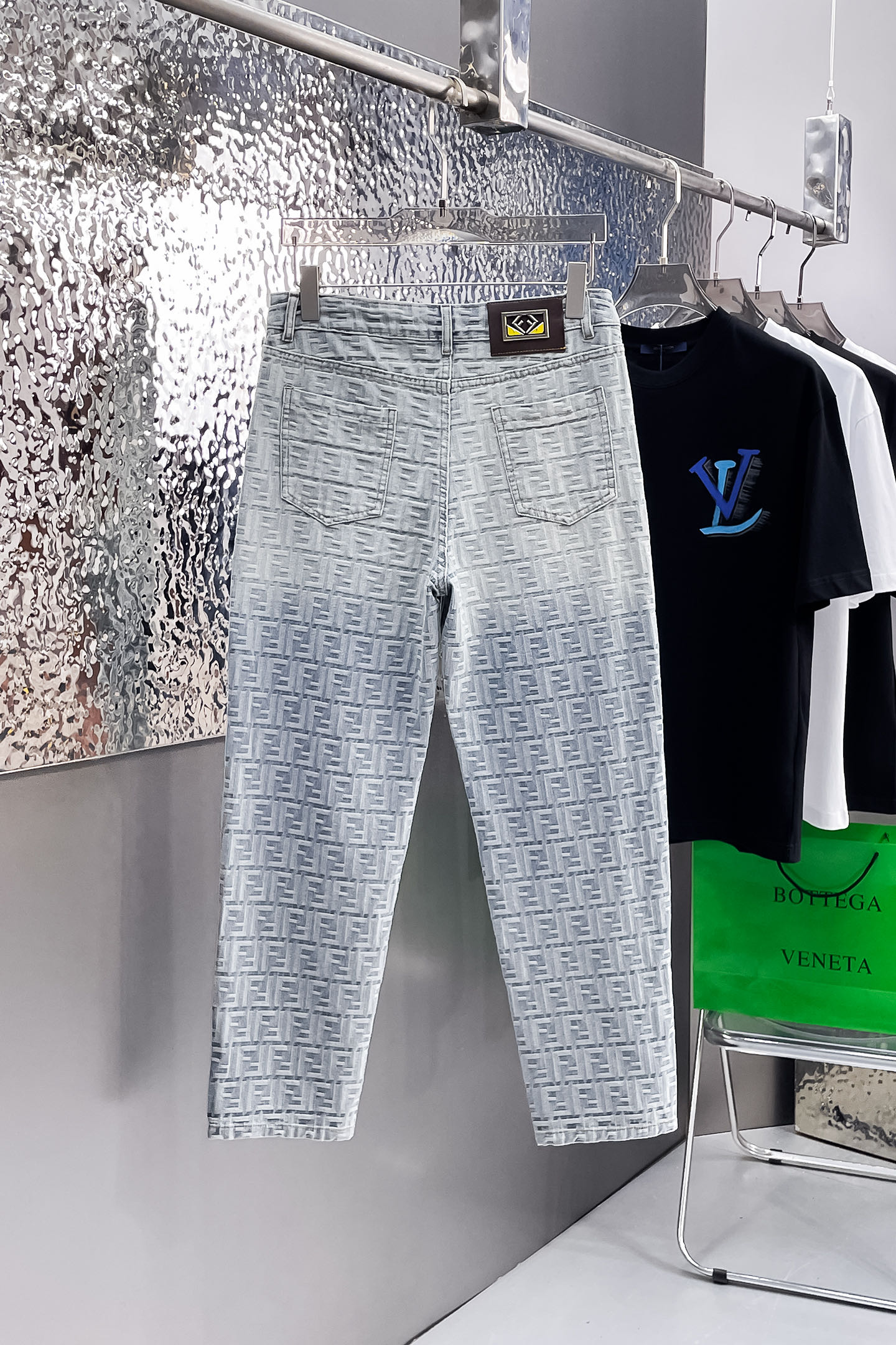 Fendi  牛仔裤服装 2