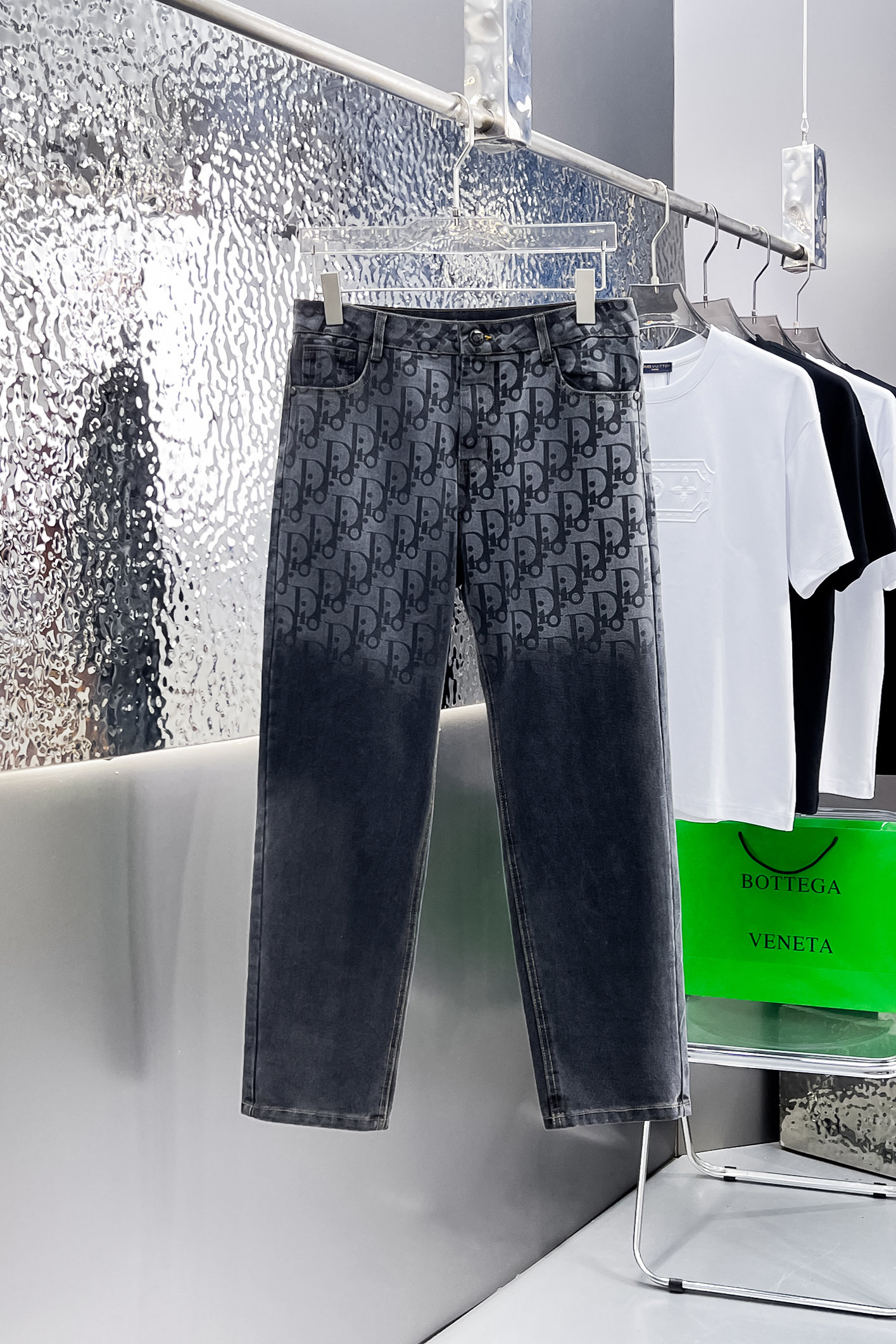 Dior  牛仔裤服装 1