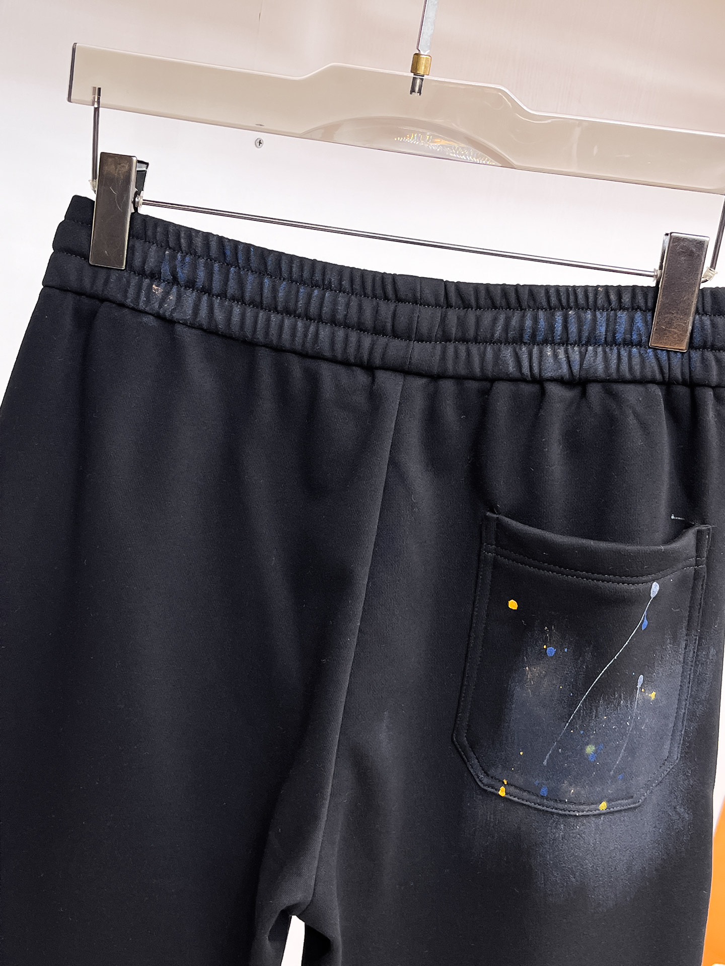 Balenciaga  休闲短裤服装 9