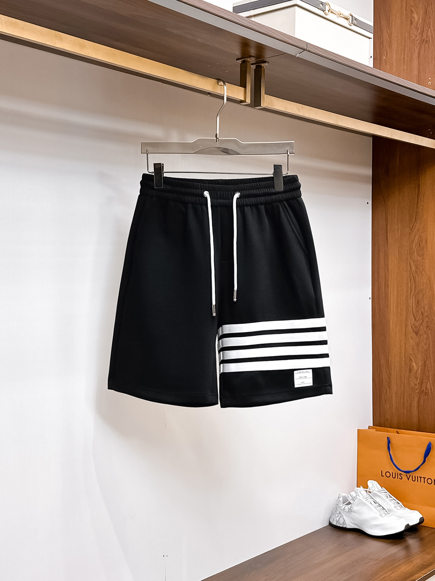 TB  顶级货品🐮🆕2025夏季新款休闲短裤！官网同步发售。...