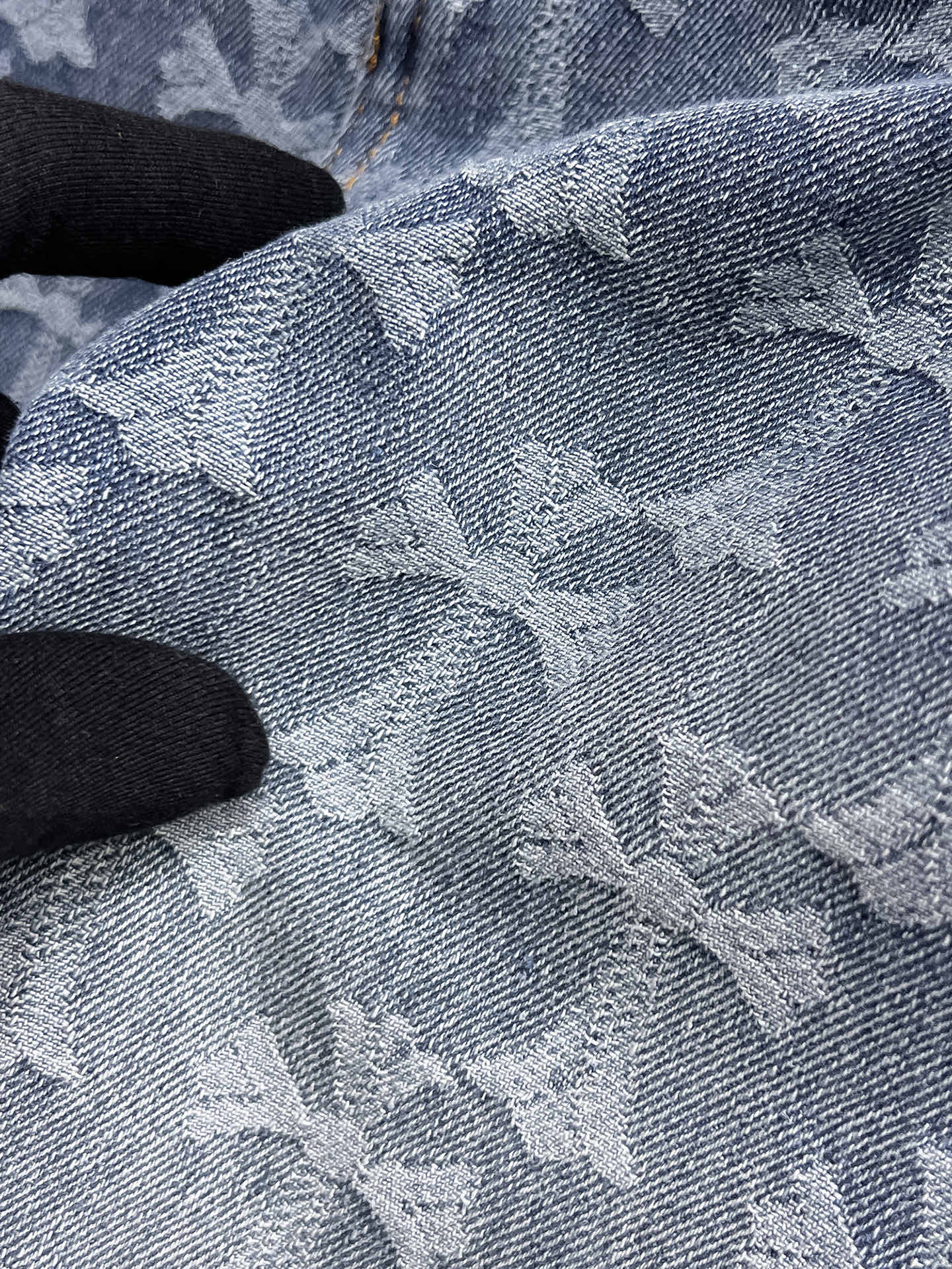 Calvin Klein  牛仔短裤服装 7