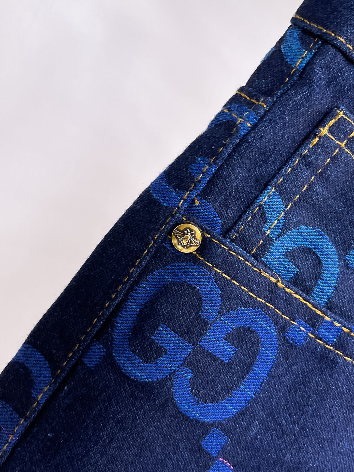 Gucci  牛仔短裤服装 5