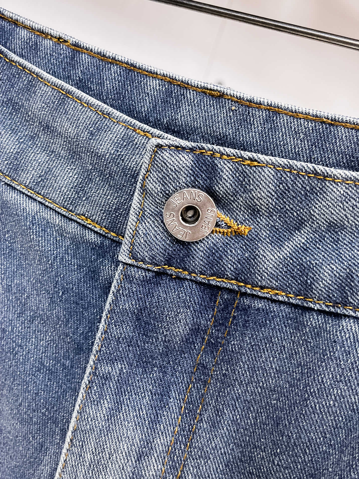 MIU  牛仔短裤服装 6