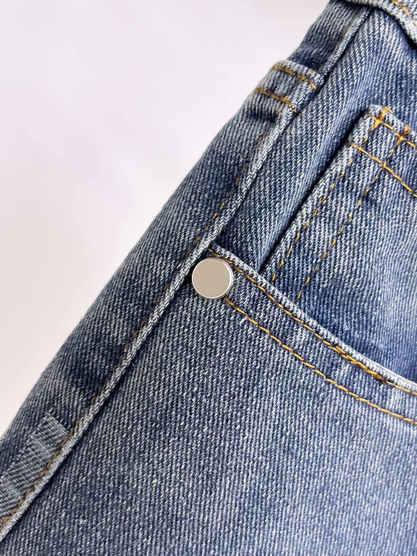 MIU  牛仔短裤服装 5