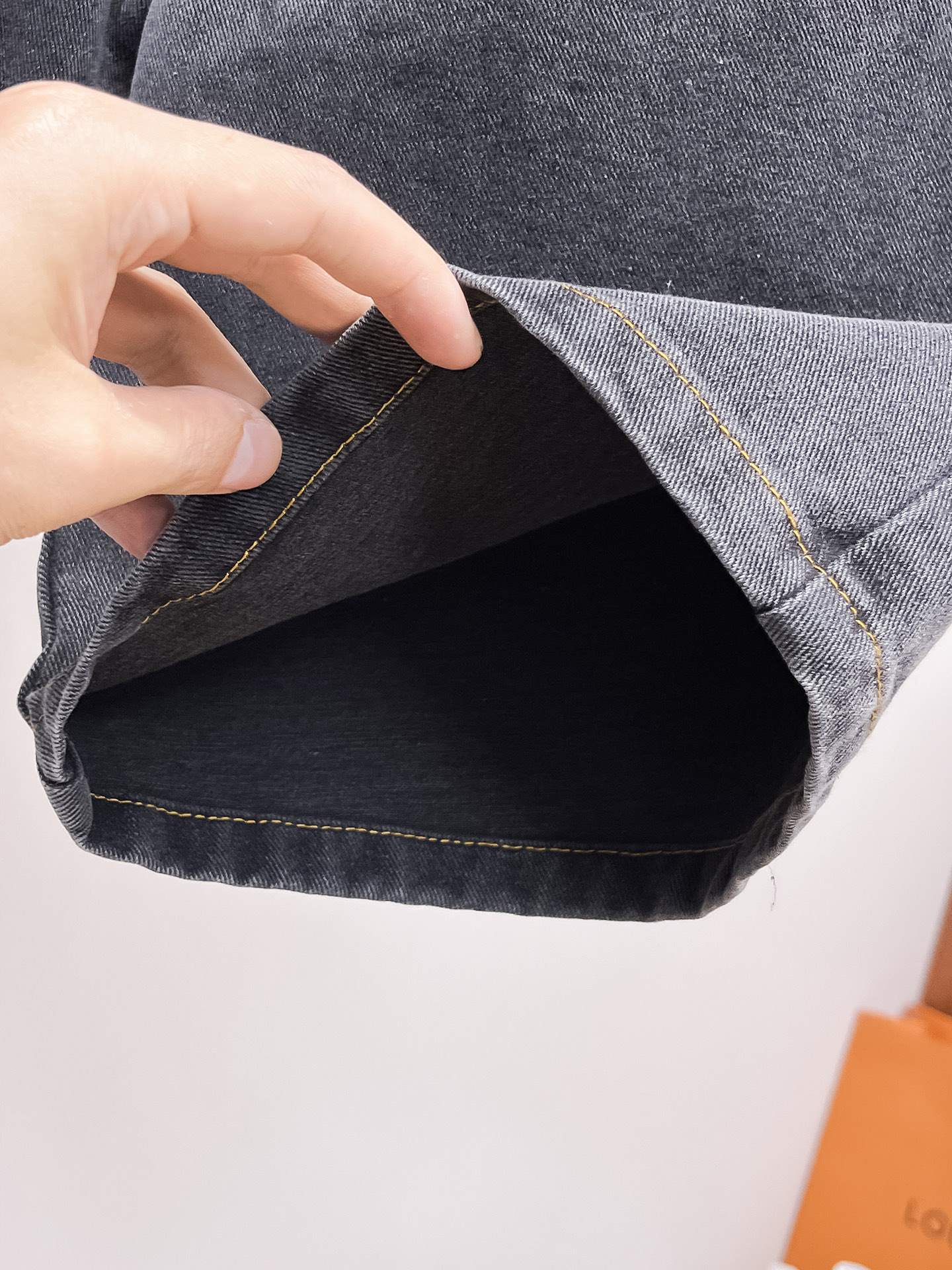 Gucci  牛仔短裤服装 8